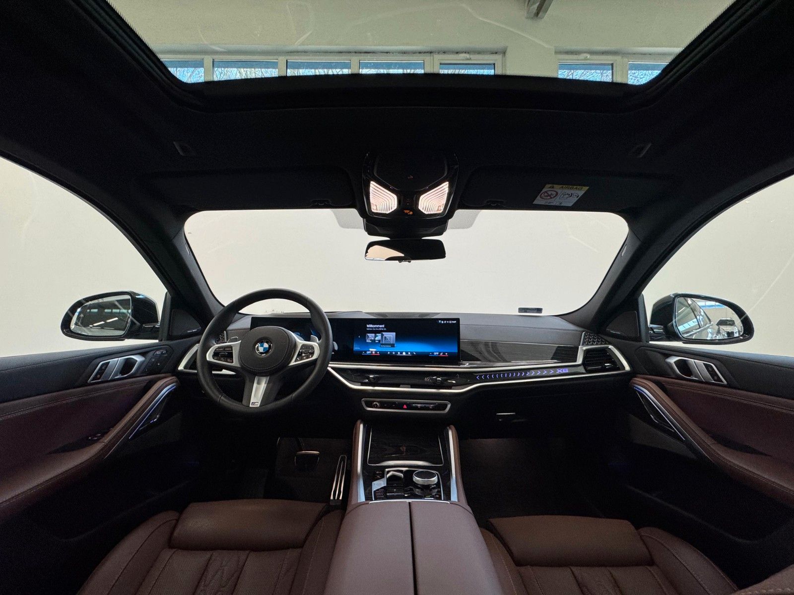 Fahrzeugabbildung BMW X6 30d xDrive M Sport ACC,HUD,PANO,HARMAN,LUFT