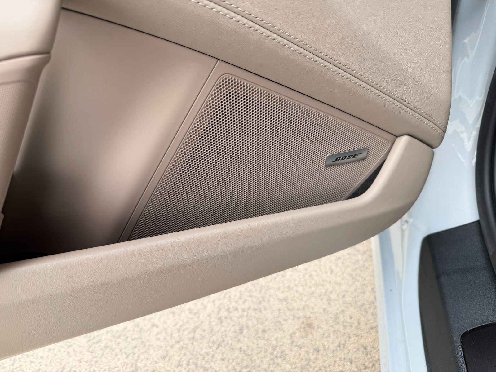 Fahrzeugabbildung Porsche 911 Targa 4 GTS T-Hyb,Bose,Lift,Sitzl.HD-Matrix