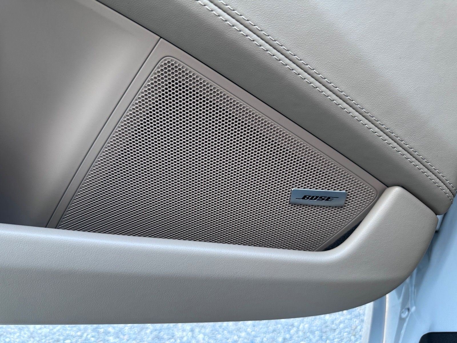 Fahrzeugabbildung Porsche 911 Targa 4 GTS T-Hyb,Bose,Lift,Sitzl.HD-Matrix