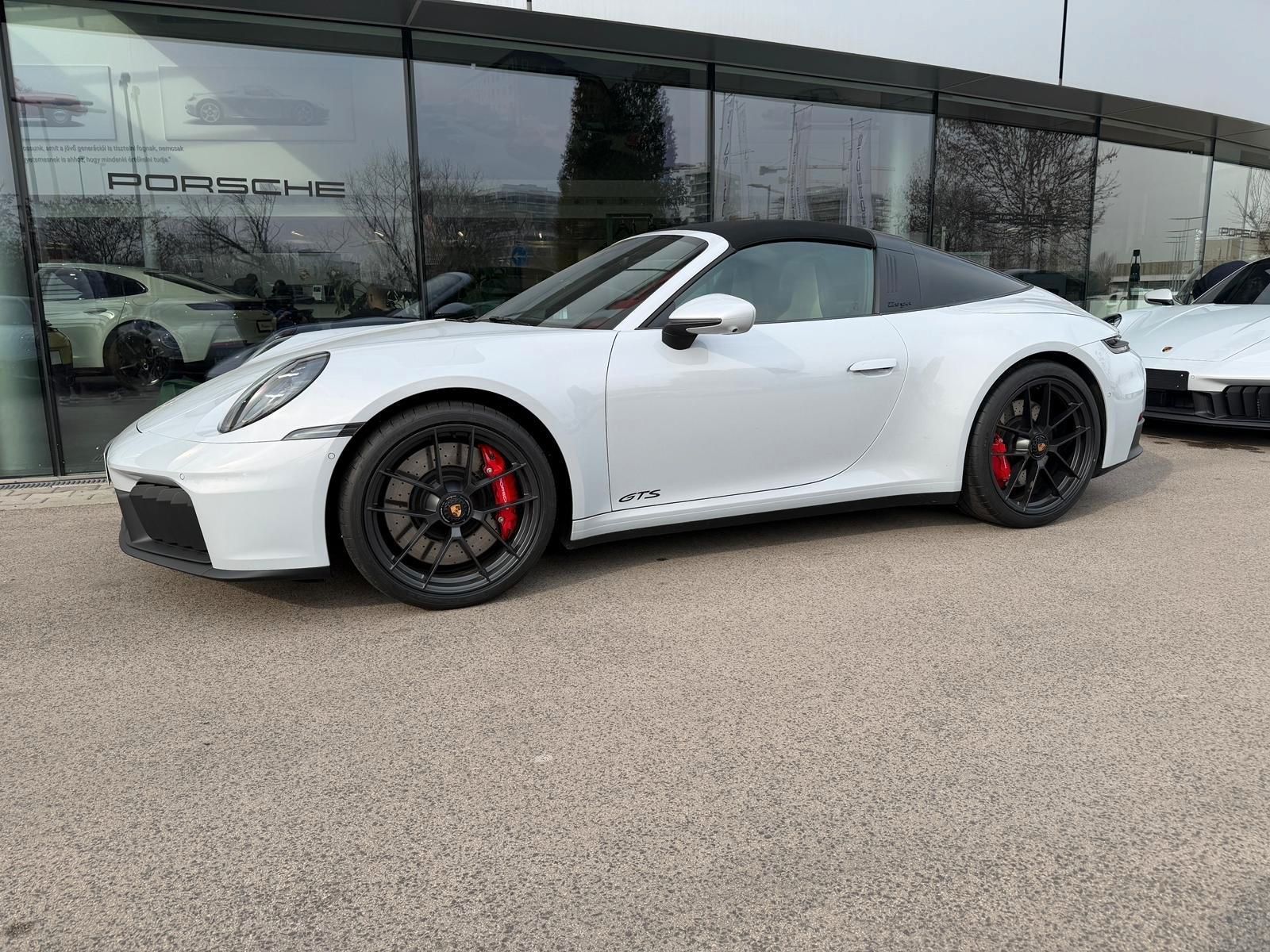 Fahrzeugabbildung Porsche 911 Targa 4 GTS T-Hyb,Bose,Lift,Sitzl.HD-Matrix