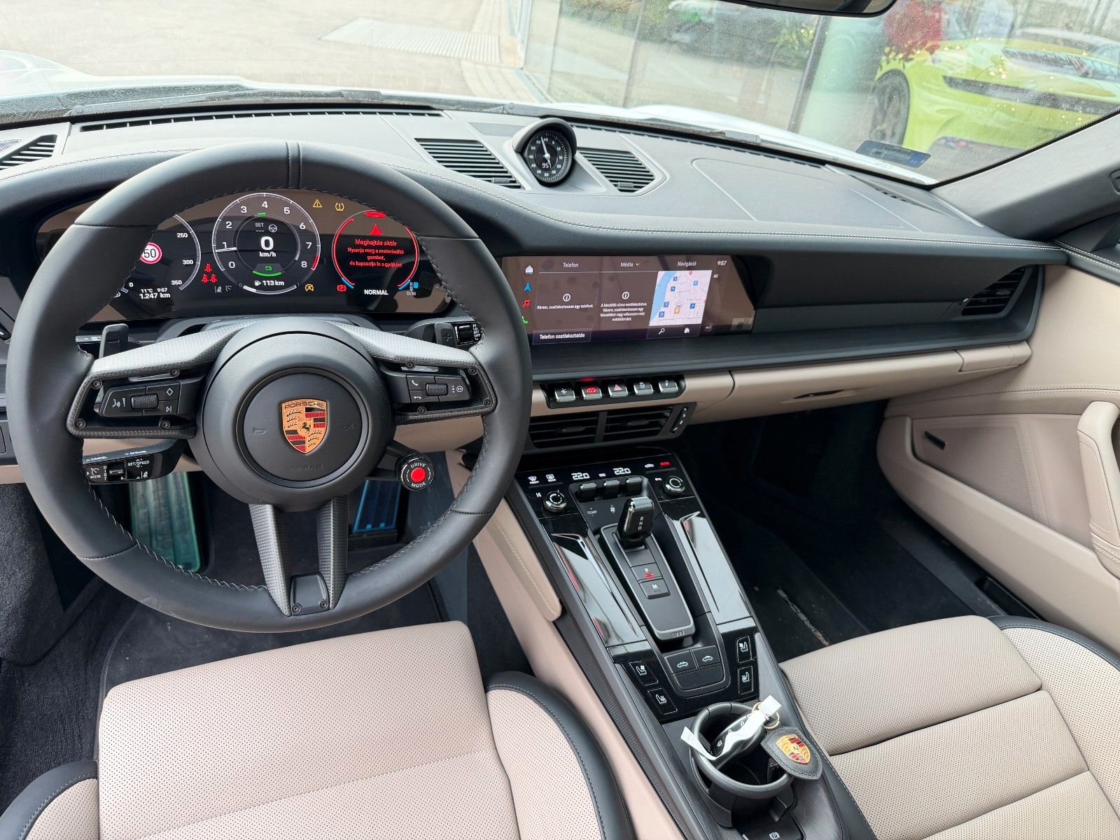 Fahrzeugabbildung Porsche 911 Targa 4 GTS T-Hyb,Bose,Lift,Sitzl.HD-Matrix