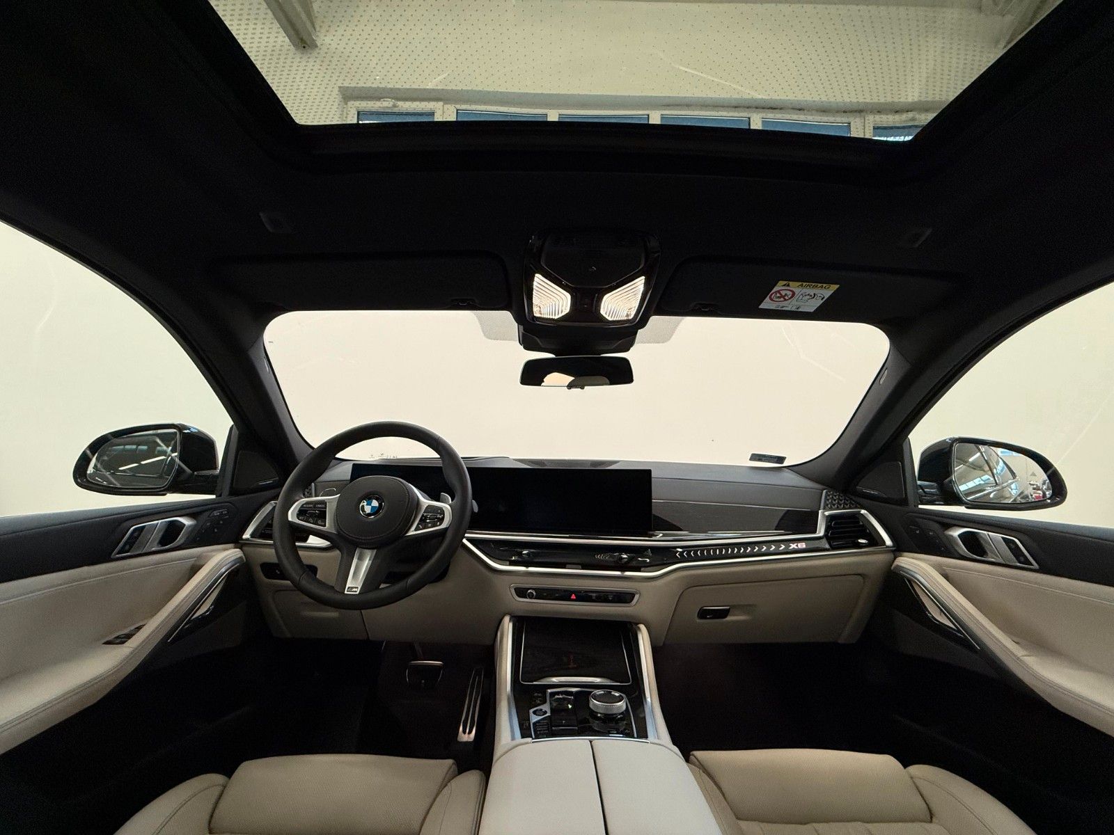 Fahrzeugabbildung BMW X6 30d xDrive M Sport ACC,HUD,SKYL,HARMAN,LUFT