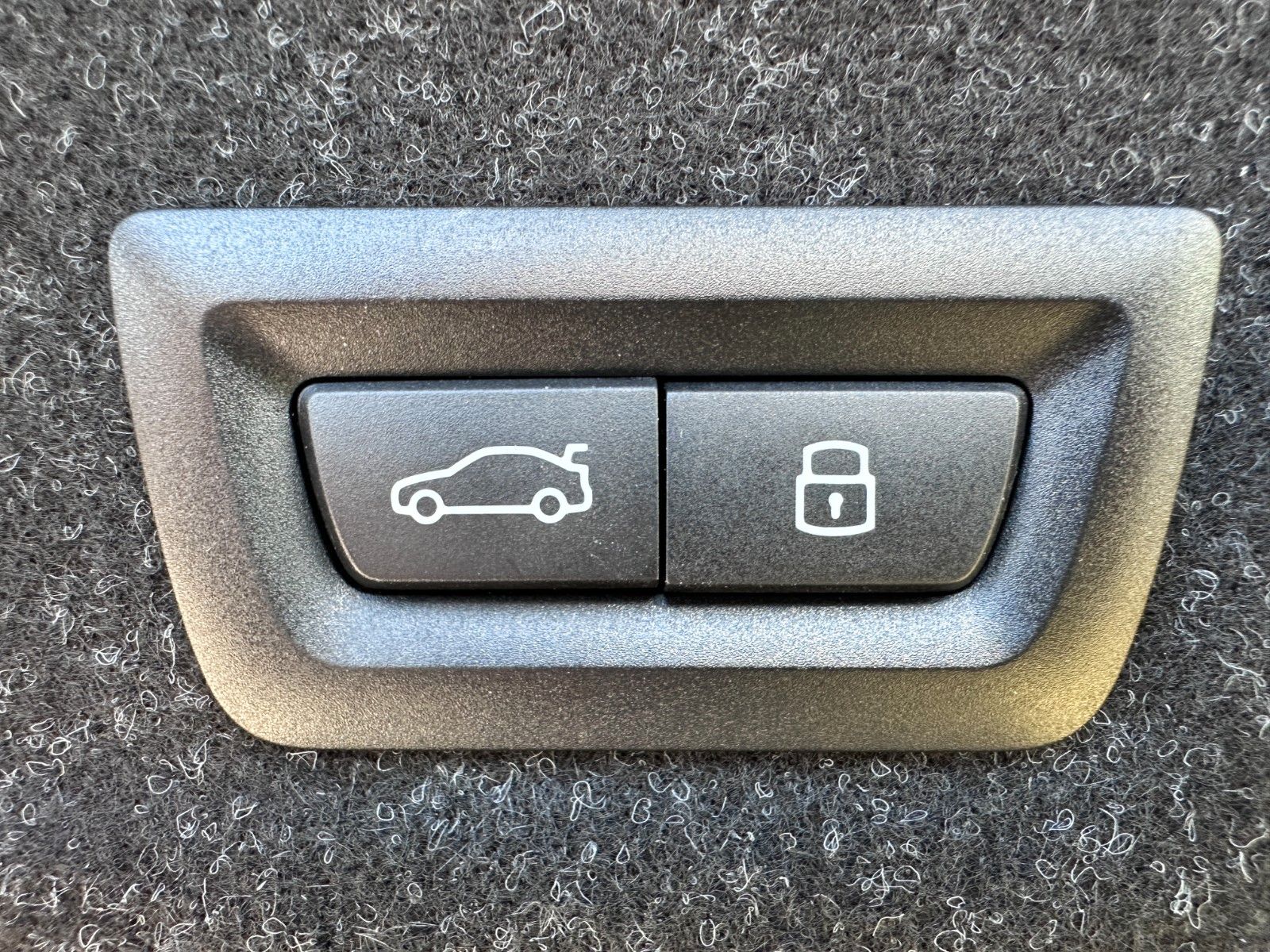 Fahrzeugabbildung BMW M3 Limousine xDrive Competition M ACC,HUD,HARMAN