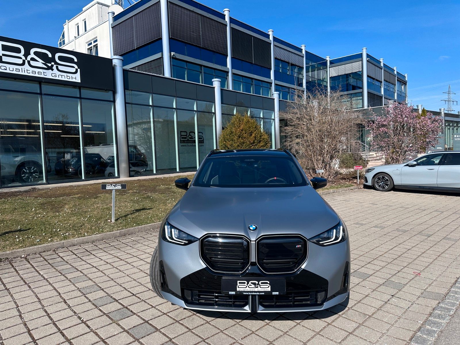 Fahrzeugabbildung BMW X3 M50 xDrive ACC,HUD,PANO,HARMAN,AHK,21",VOLL