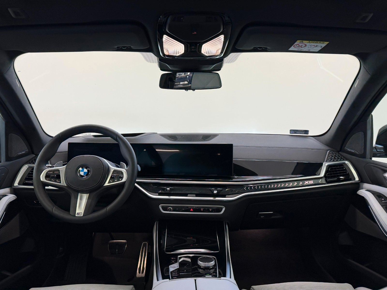 Fahrzeugabbildung BMW X5 30 d xDrive M Sport Pro ACC,HUD,PANO,H&K,LUFT