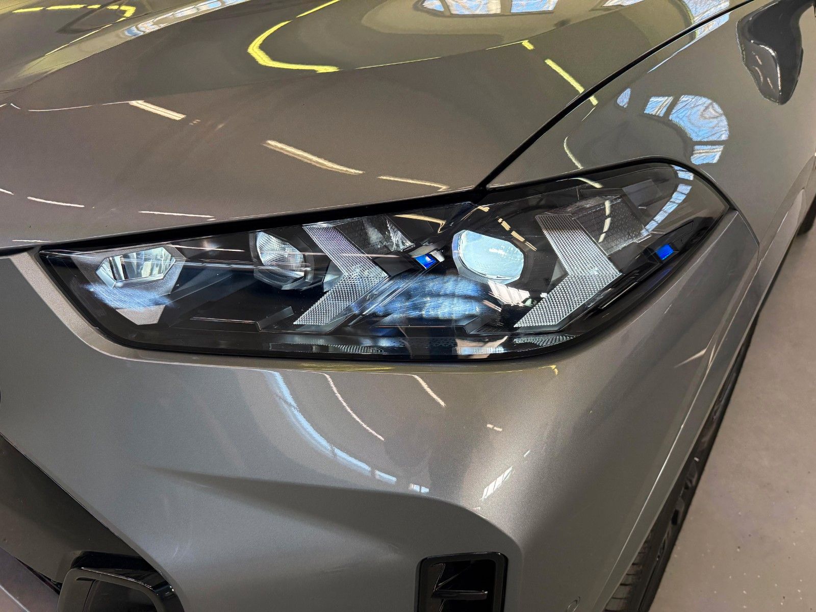 Fahrzeugabbildung BMW X5 30 d xDrive M Sport Pro ACC,HUD,PANO,H&K,LUFT