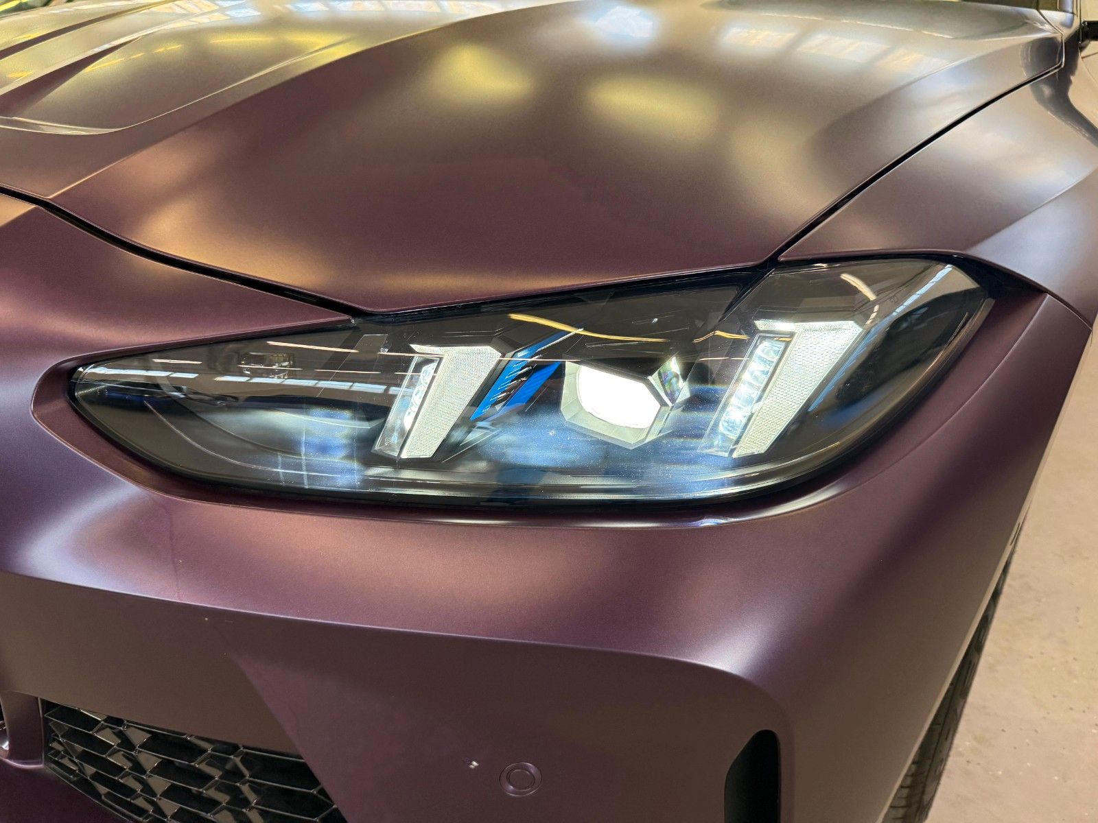 Fahrzeugabbildung BMW M4 Coupe M xDrive Competition ACC,HUD,HARMAN,Usw