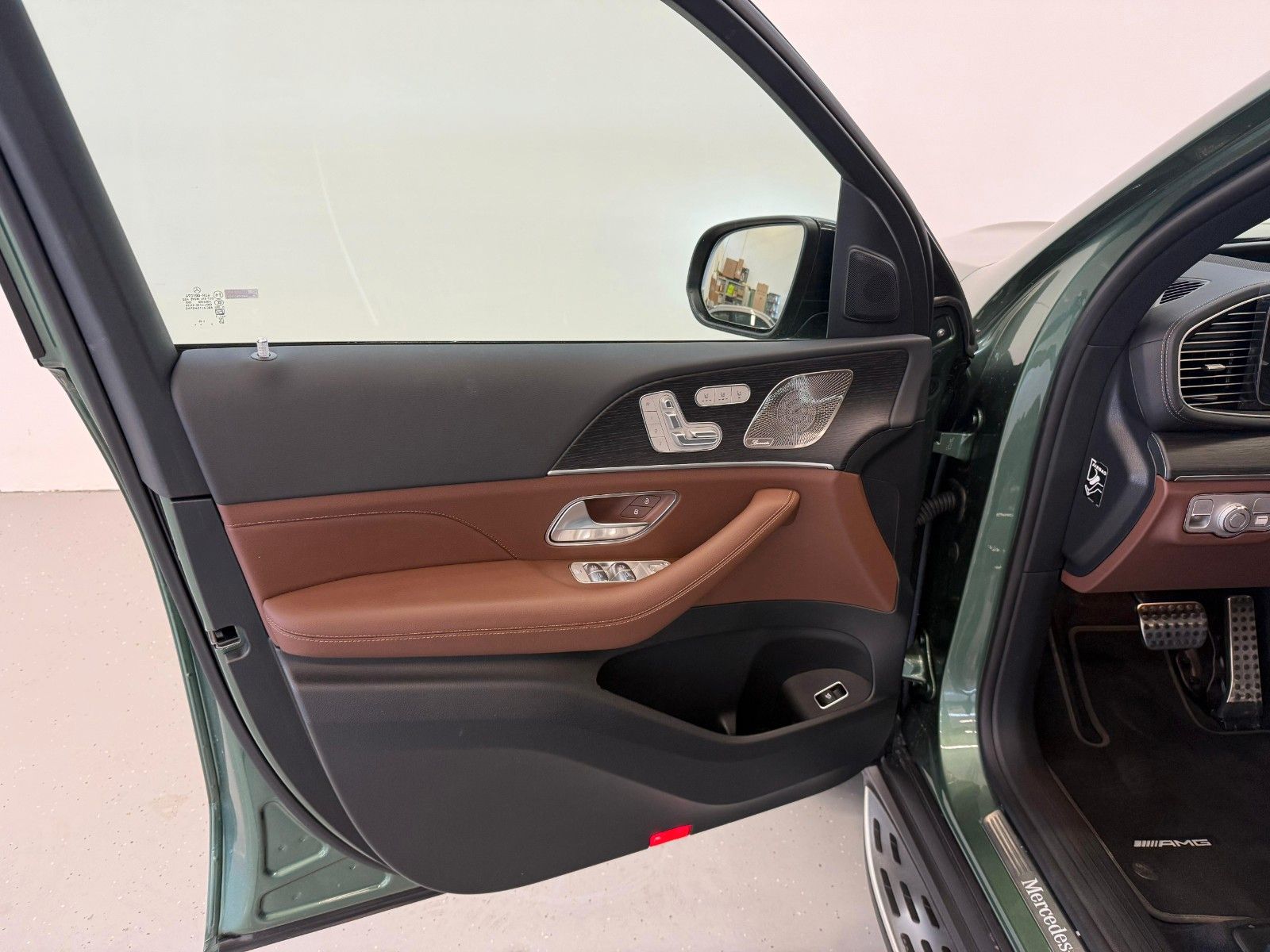 Fahrzeugabbildung Mercedes-Benz GLS 450 d 4Matic AMG PANO,MANUFAKTUR,LUFT,23"