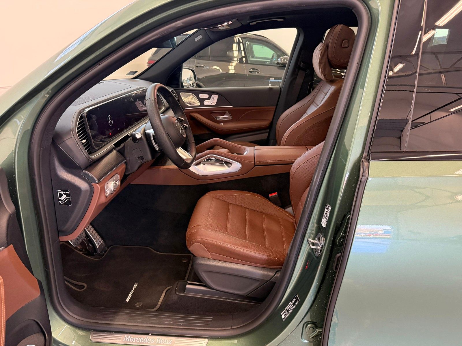 Fahrzeugabbildung Mercedes-Benz GLS 450 d 4Matic AMG PANO,MANUFAKTUR,LUFT,23"