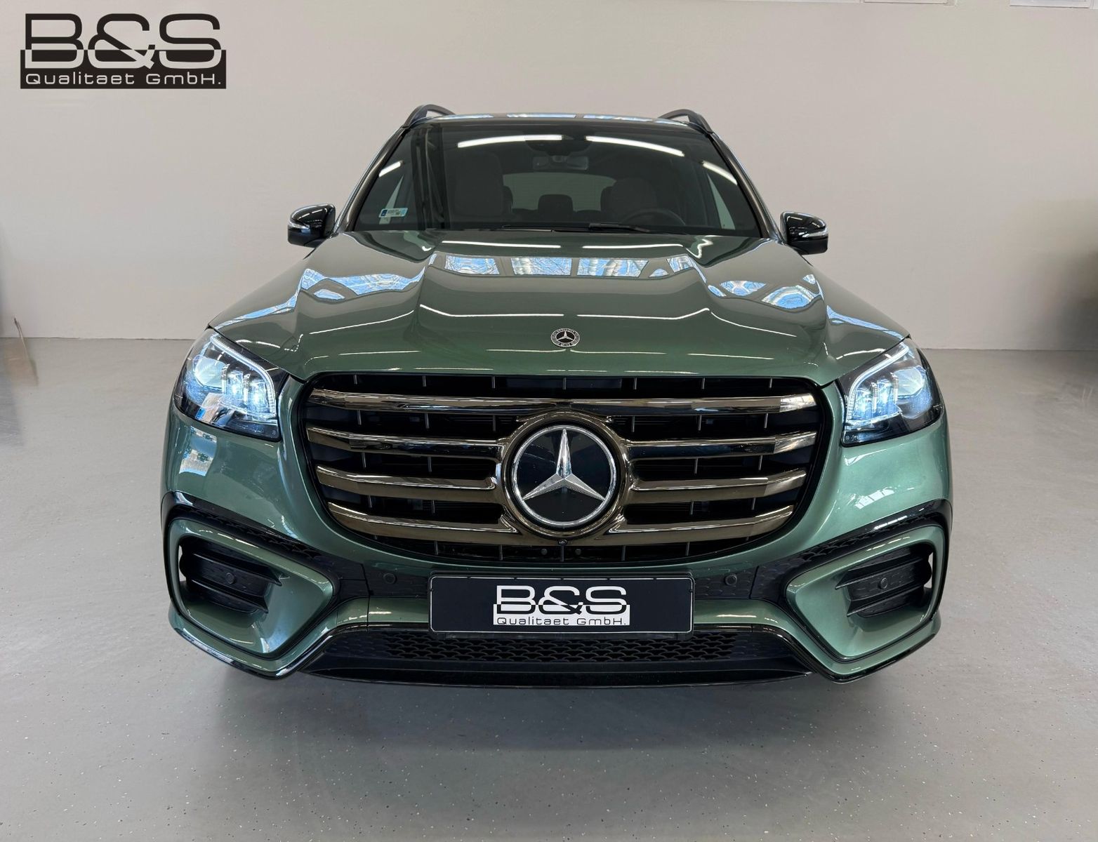 Fahrzeugabbildung Mercedes-Benz GLS 450 d 4Matic AMG PANO,MANUFAKTUR,LUFT,23"