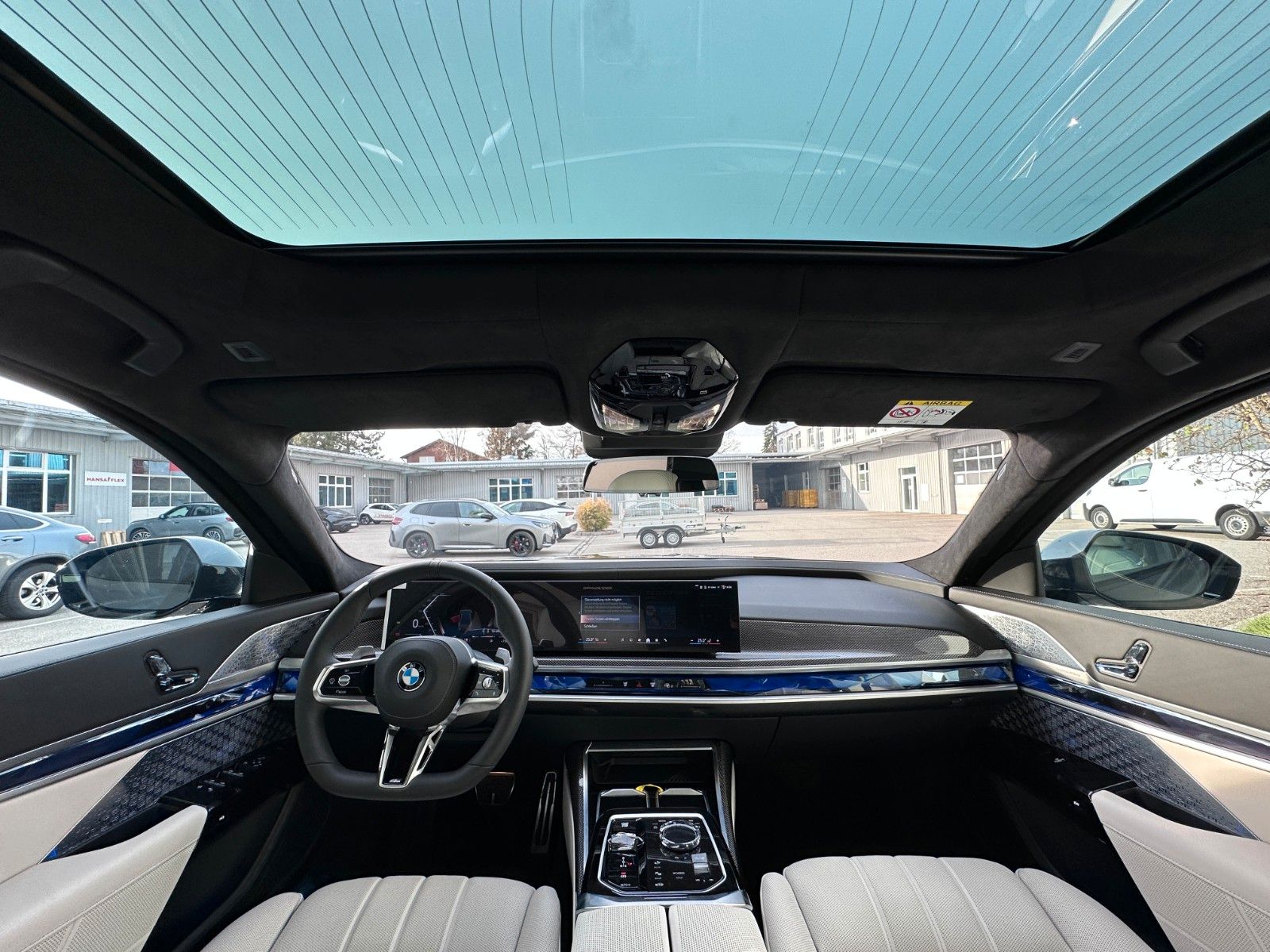 Fahrzeugabbildung BMW 740 d xDrive M Sport GranLusso,B&W,FondEnt,AutoT