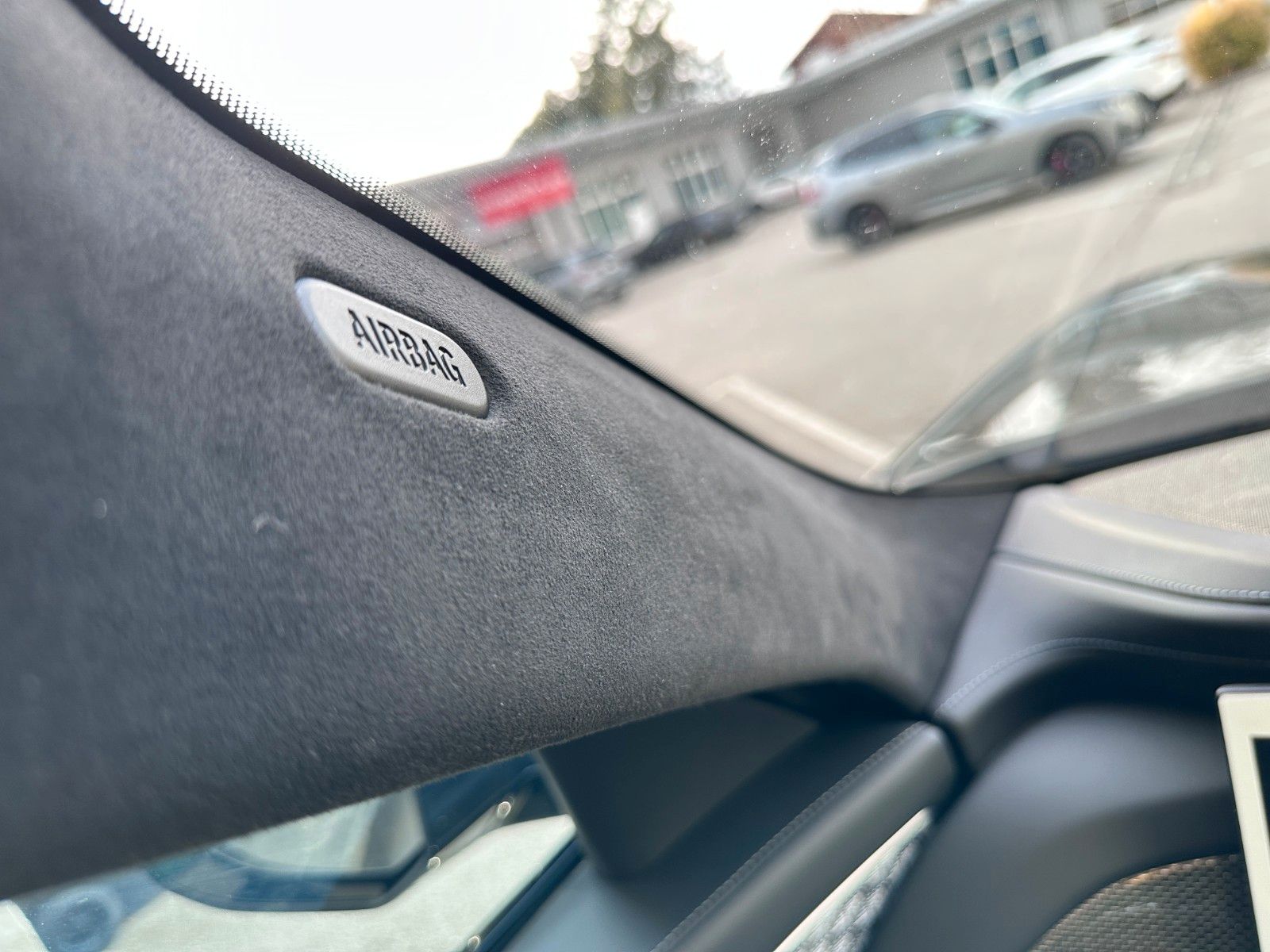 Fahrzeugabbildung BMW 740 d xDrive M Sport GranLusso,B&W,FondEnt,AutoT