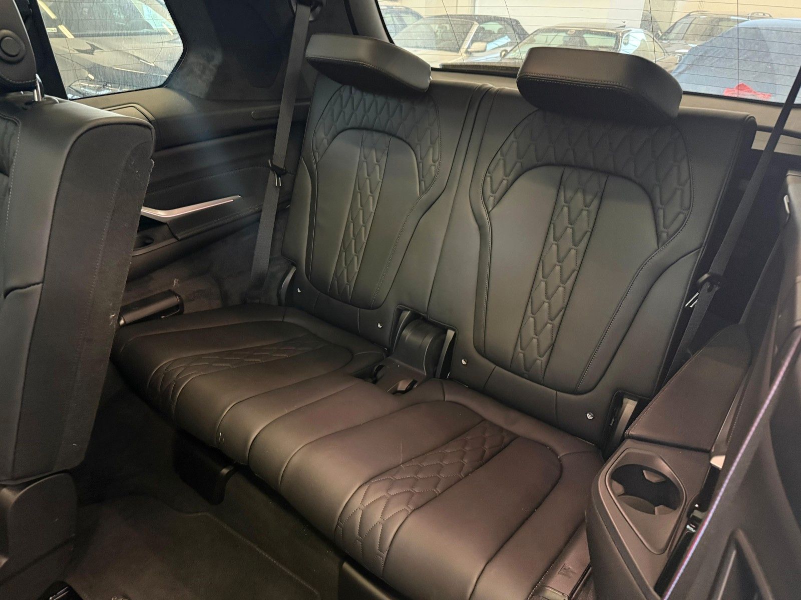 Fahrzeugabbildung BMW X7 xDrive 40 d M Sport ACC,HUD,SKYL,H&K,LUFT,AHK