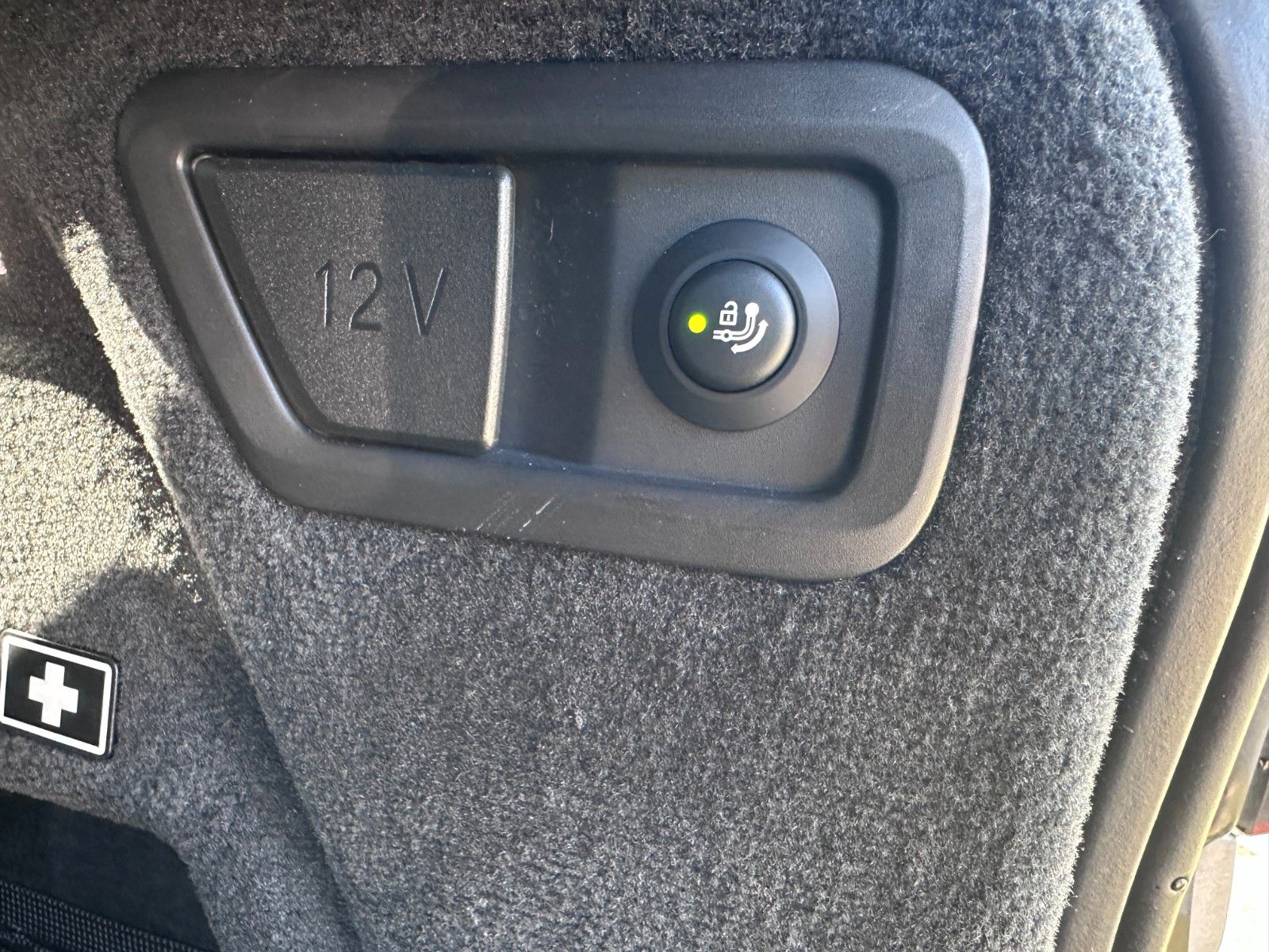 Fahrzeugabbildung BMW X7 xDrive 40 d M Sport ACC,HUD,SKYL,H&K,LUFT,AHK