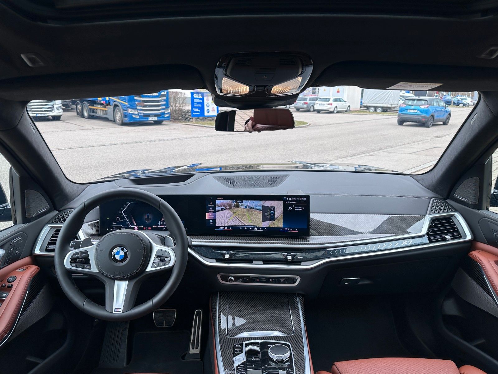 Fahrzeugabbildung BMW X7 xDrive 40 d M Sport ACC,HUD,SKYL,H&K,LUFT,22"