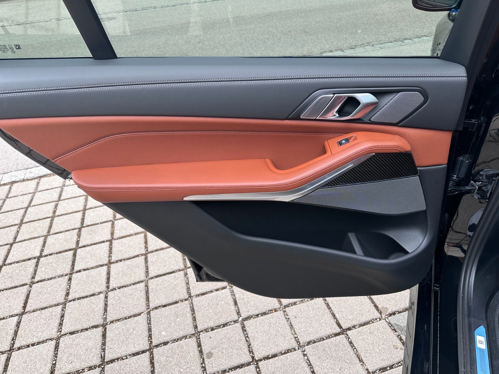 Fahrzeugabbildung BMW X7 xDrive 40 d M Sport ACC,HUD,SKYL,H&K,LUFT,22"