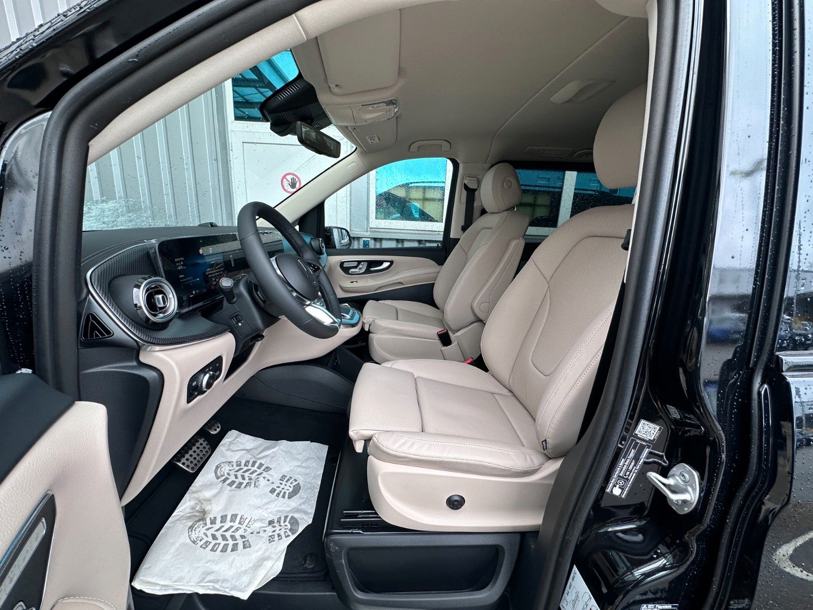 Fahrzeugabbildung Mercedes-Benz V 300 d 4M EXCLUSIVE ExtraL AMG Luxus-Sitz,LUFT