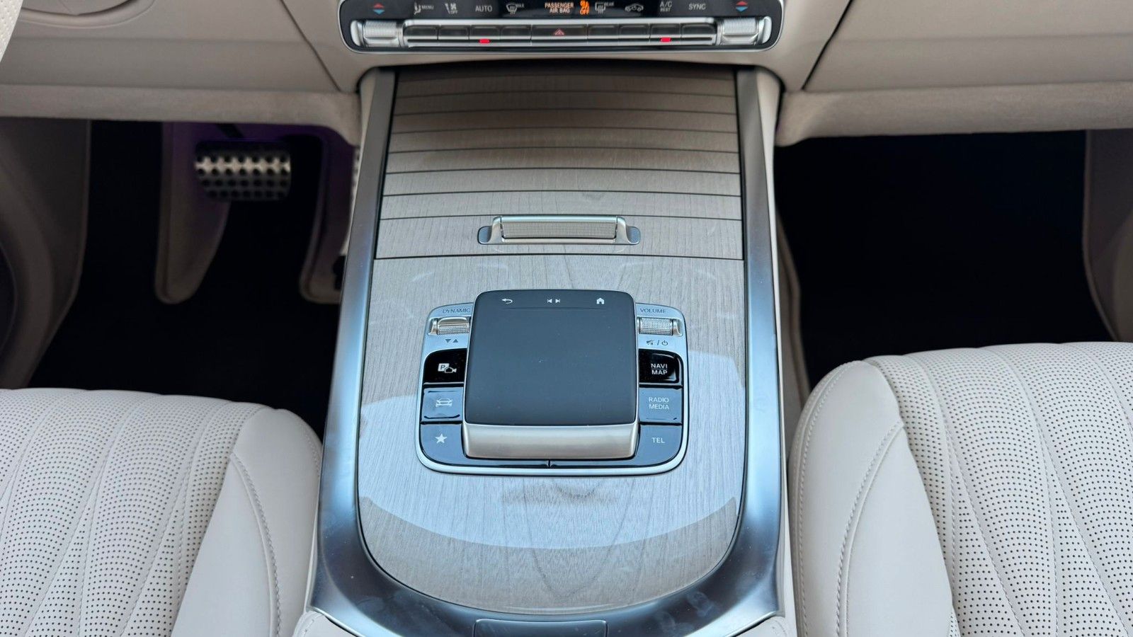 Fahrzeugabbildung Mercedes-Benz G 63 AMG DISTR,BURM,Superior,PerformanceP.,22",