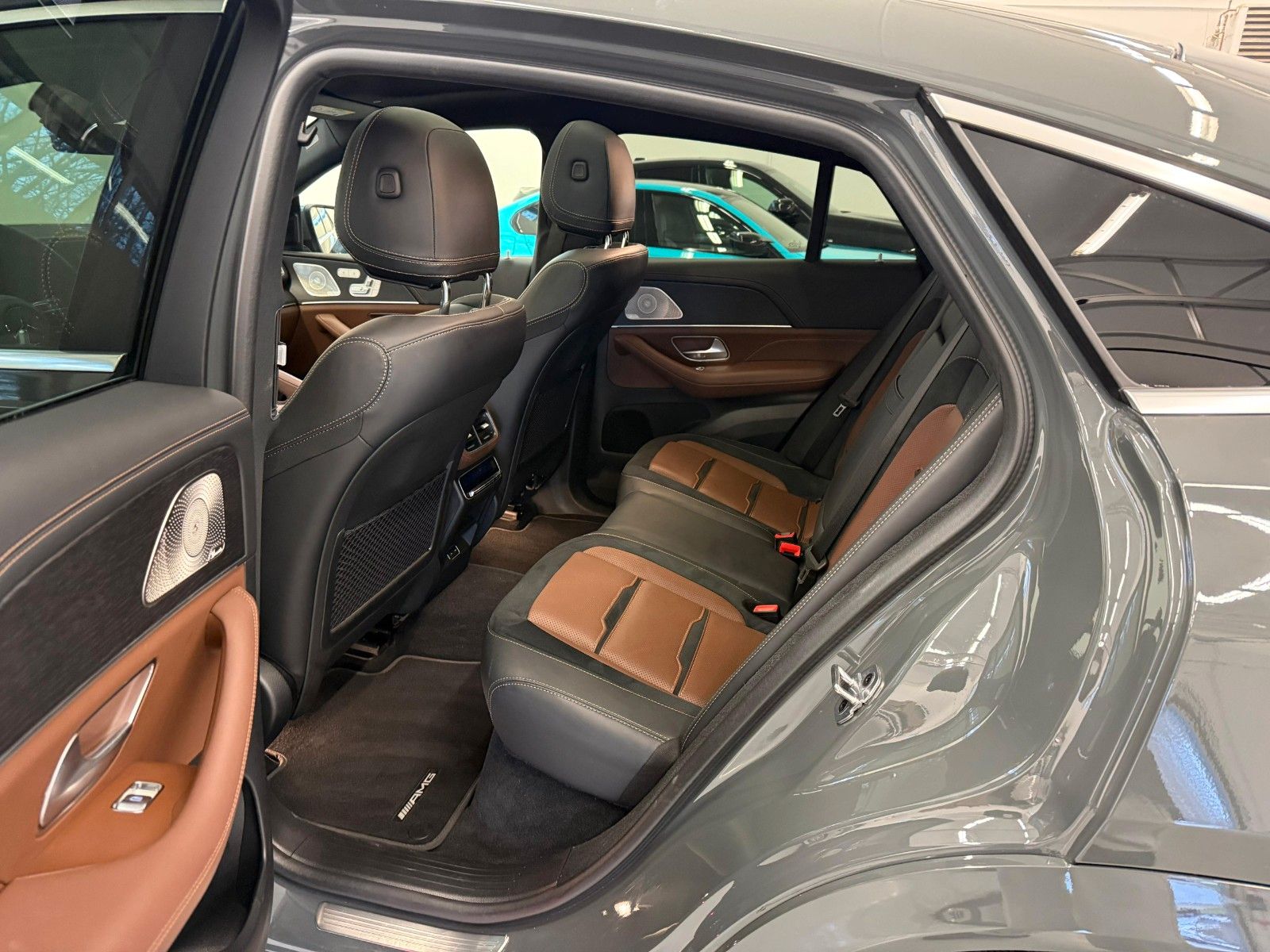 Fahrzeugabbildung Mercedes-Benz GLE 53 AMG 4Matic+ Coupe DISTR,HUD,PANO,BURM,AHK