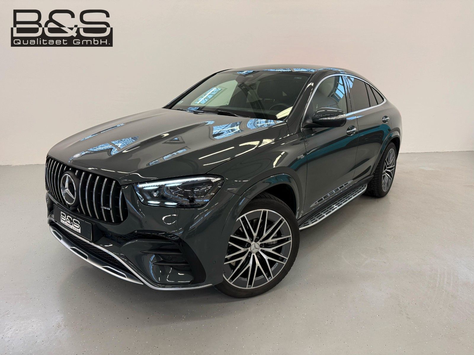 Fahrzeugabbildung Mercedes-Benz GLE 53 AMG 4Matic+ Coupe DISTR,HUD,PANO,BURM,AHK