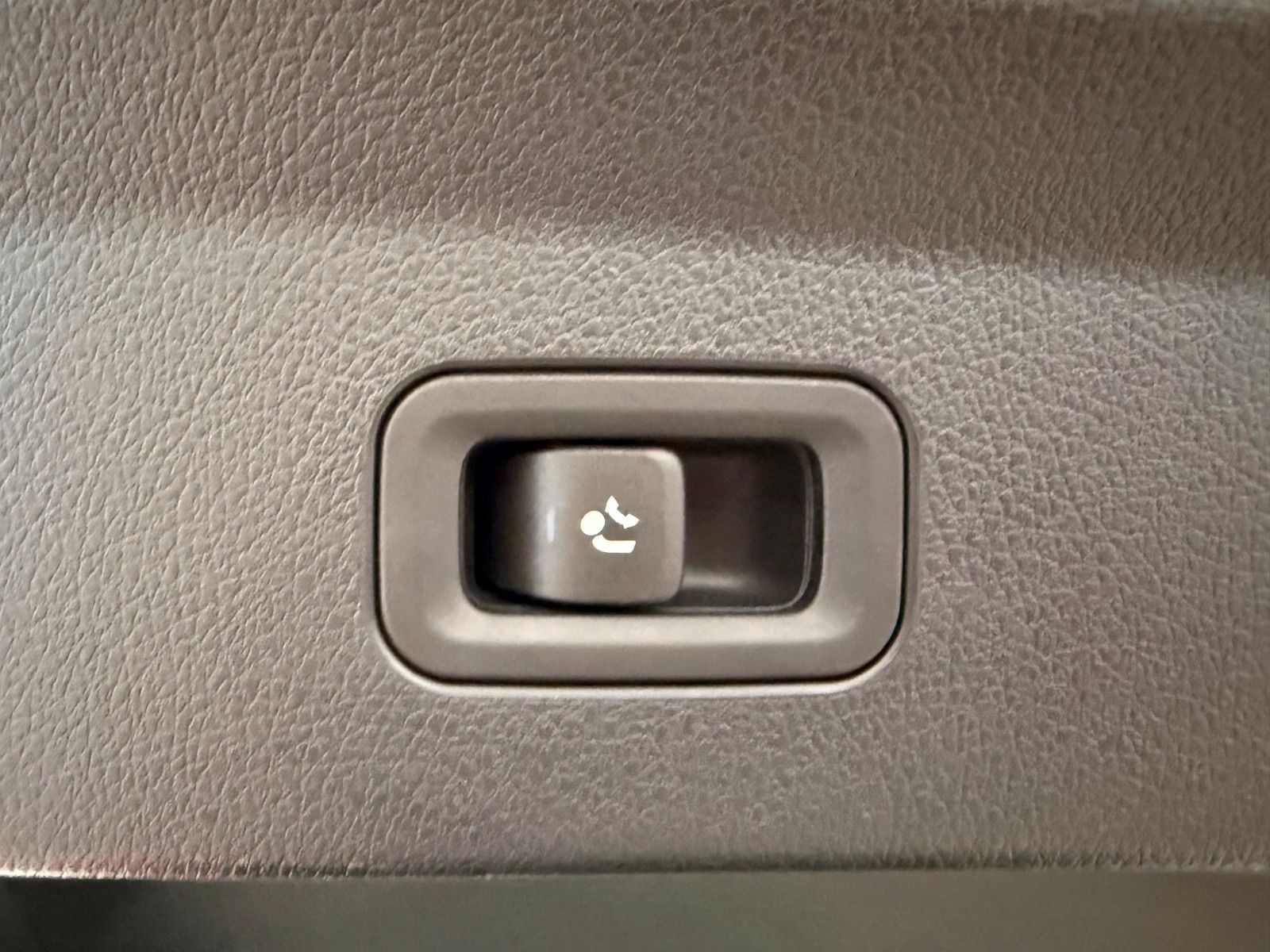 Fahrzeugabbildung Mercedes-Benz GLE 53 AMG 4Matic+ Coupe DISTR,HUD,PANO,BURM,AHK