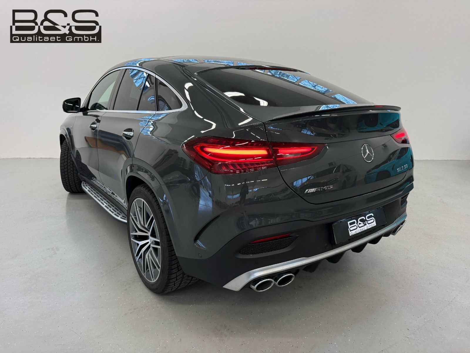 Fahrzeugabbildung Mercedes-Benz GLE 53 AMG 4Matic+ Coupe DISTR,HUD,PANO,BURM,AHK