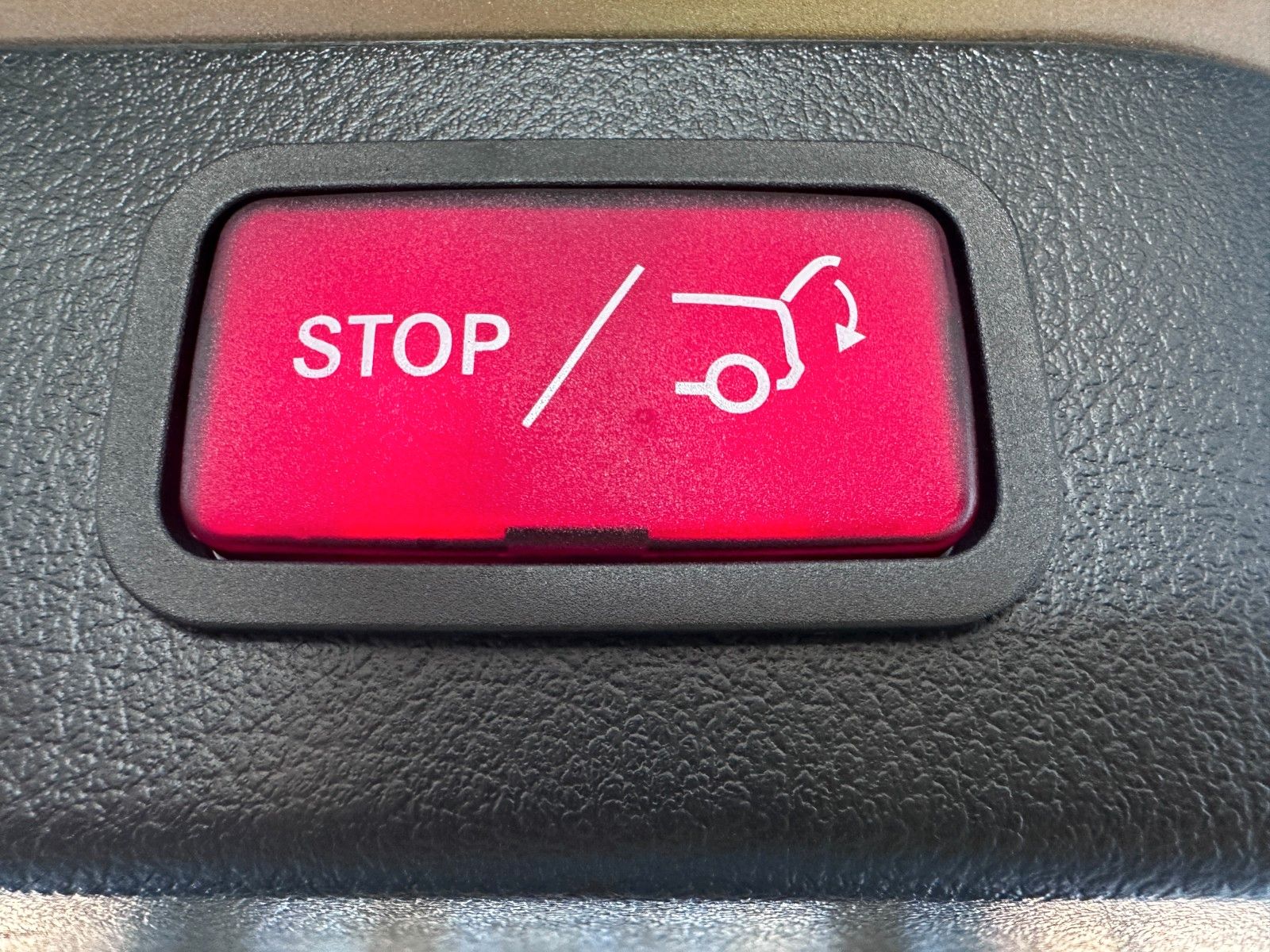 Fahrzeugabbildung Mercedes-Benz V 300 d 4M AMG EXCLUSIVE ExtraL.,Luxussitz,DIST.