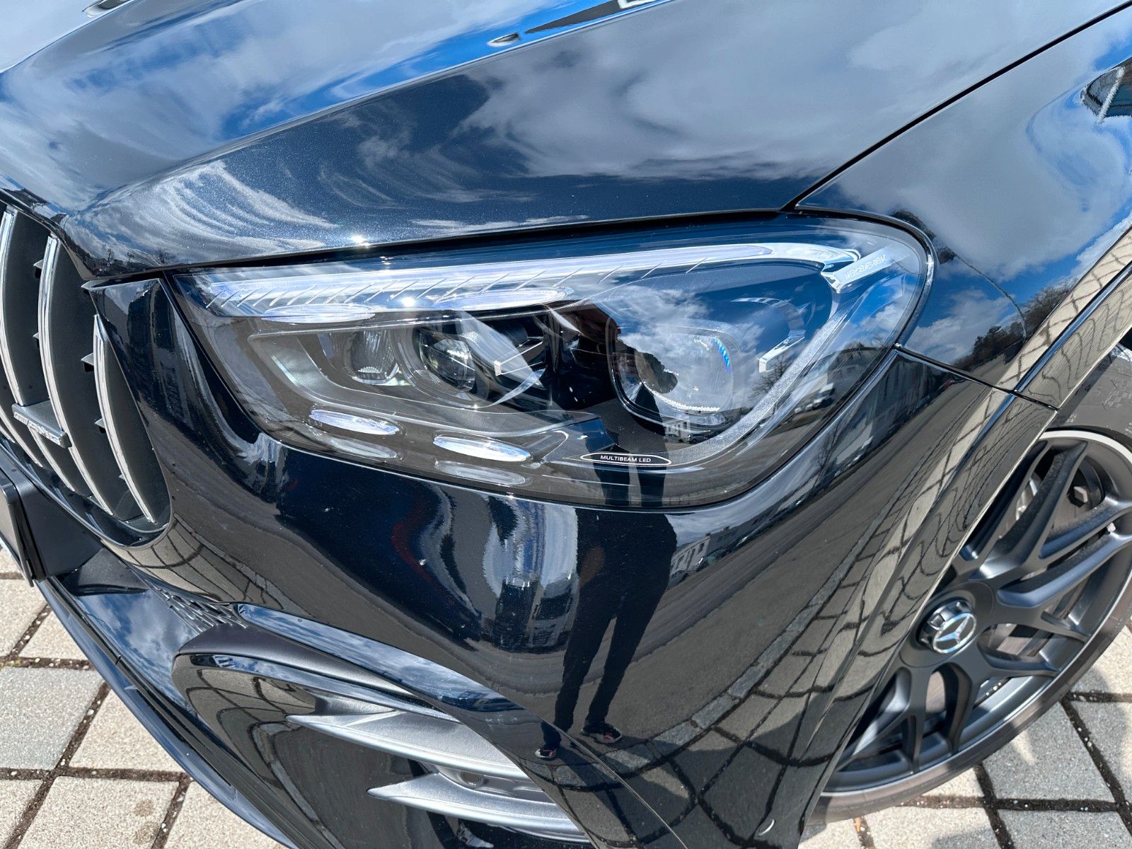 Fahrzeugabbildung Mercedes-Benz GLE 53 e AMG 4M Coupe DISTR,HUD,PANO,BURM,22"