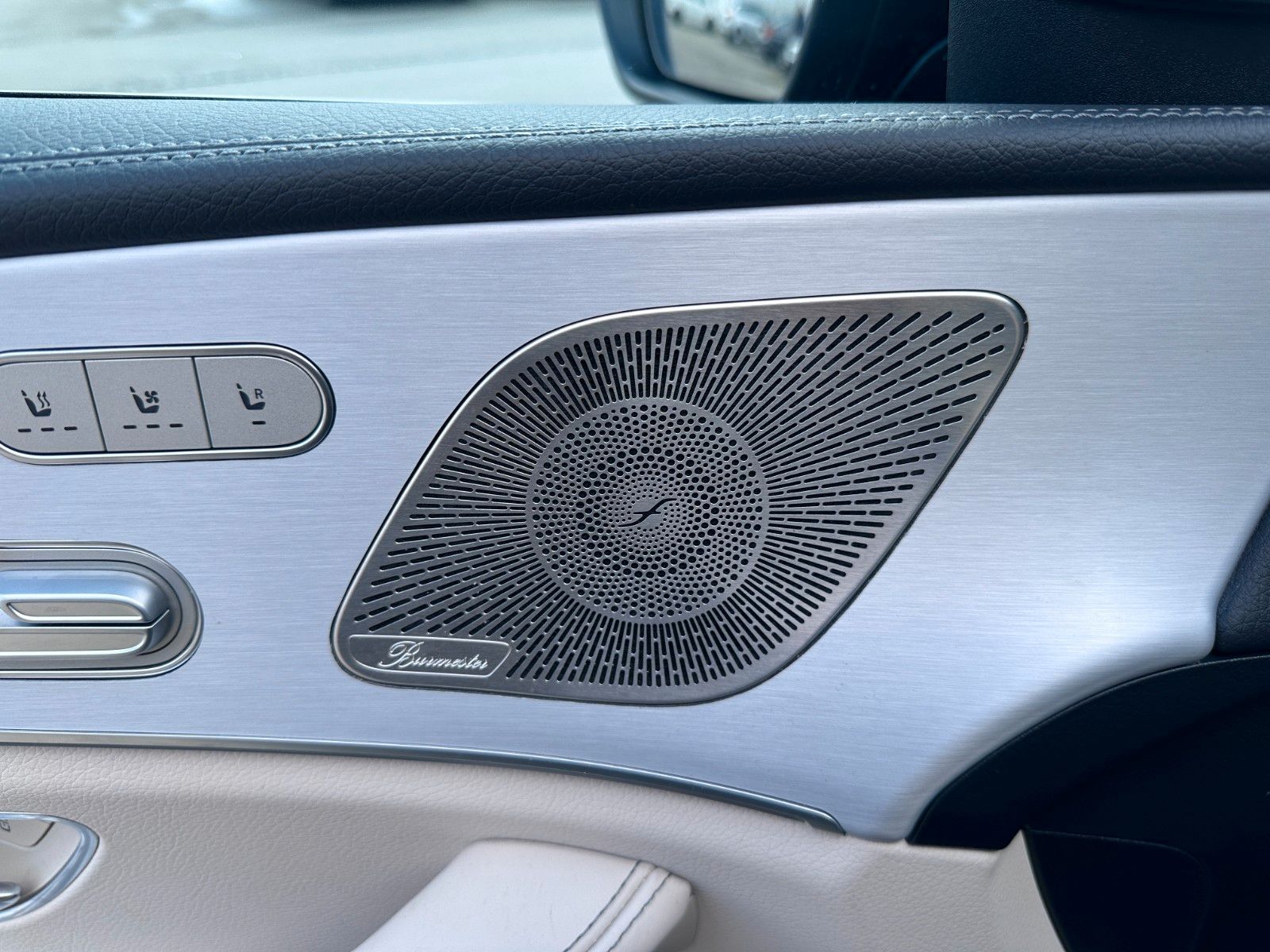 Fahrzeugabbildung Mercedes-Benz GLE 53 e AMG 4M Coupe DISTR,HUD,PANO,BURM,22"