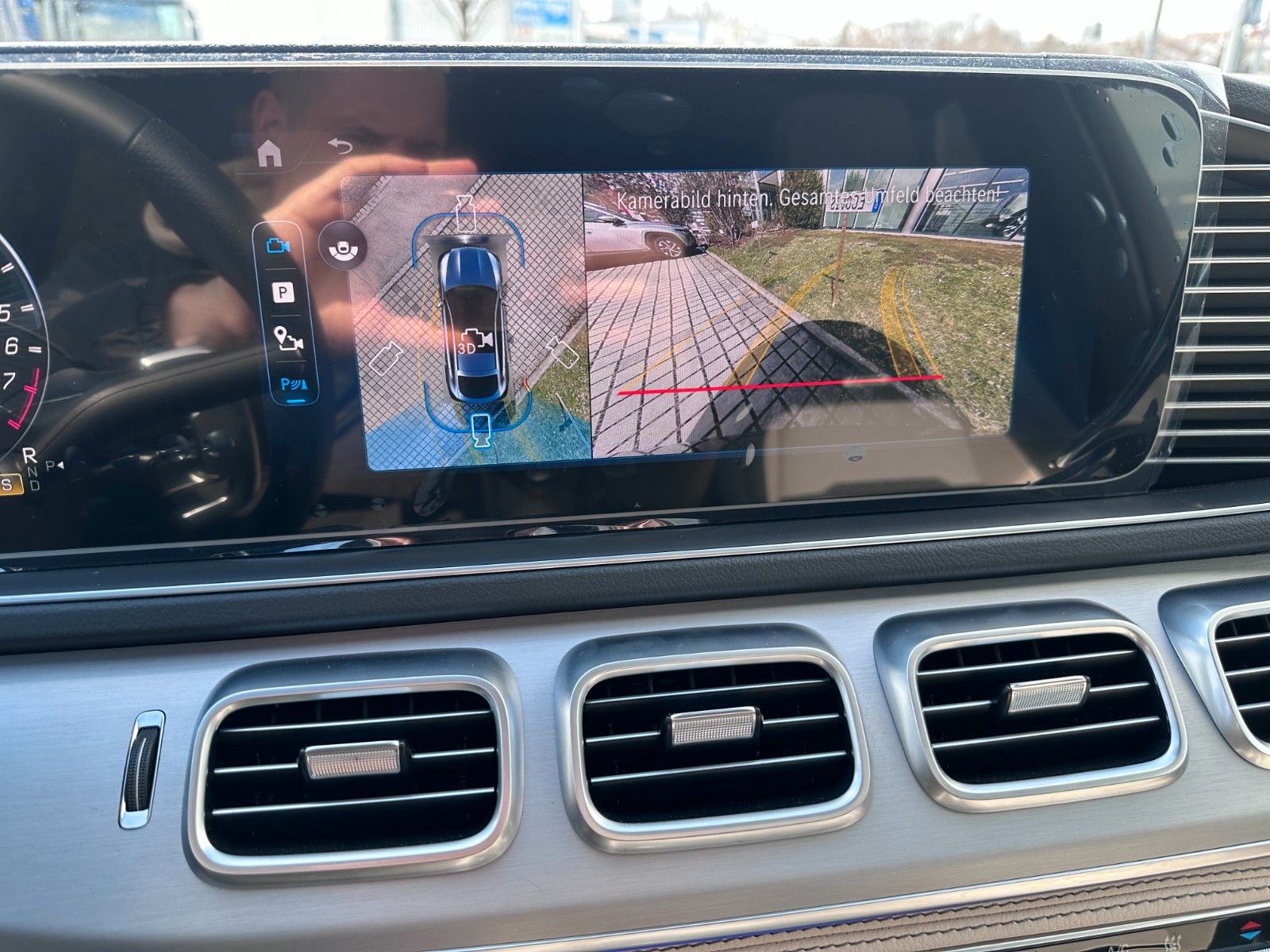 Fahrzeugabbildung Mercedes-Benz GLE 53 e AMG 4M Coupe DISTR,HUD,PANO,BURM,22"