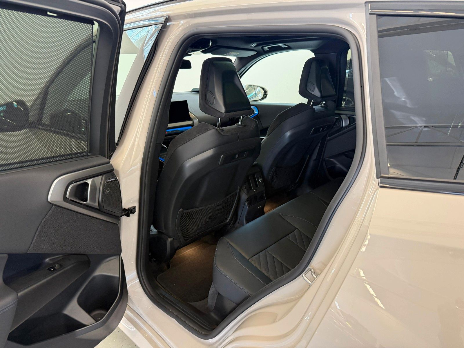 Fahrzeugabbildung BMW X3 40 d xDrive M Sport ACC,HUD,PANO,HARMAN,AHK..