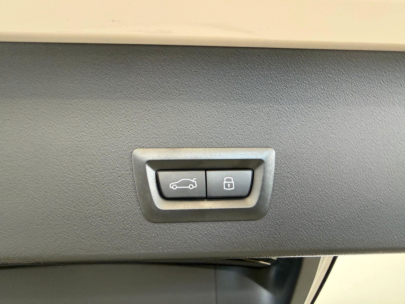 Fahrzeugabbildung BMW X3 40 d xDrive M Sport ACC,HUD,PANO,HARMAN,AHK..