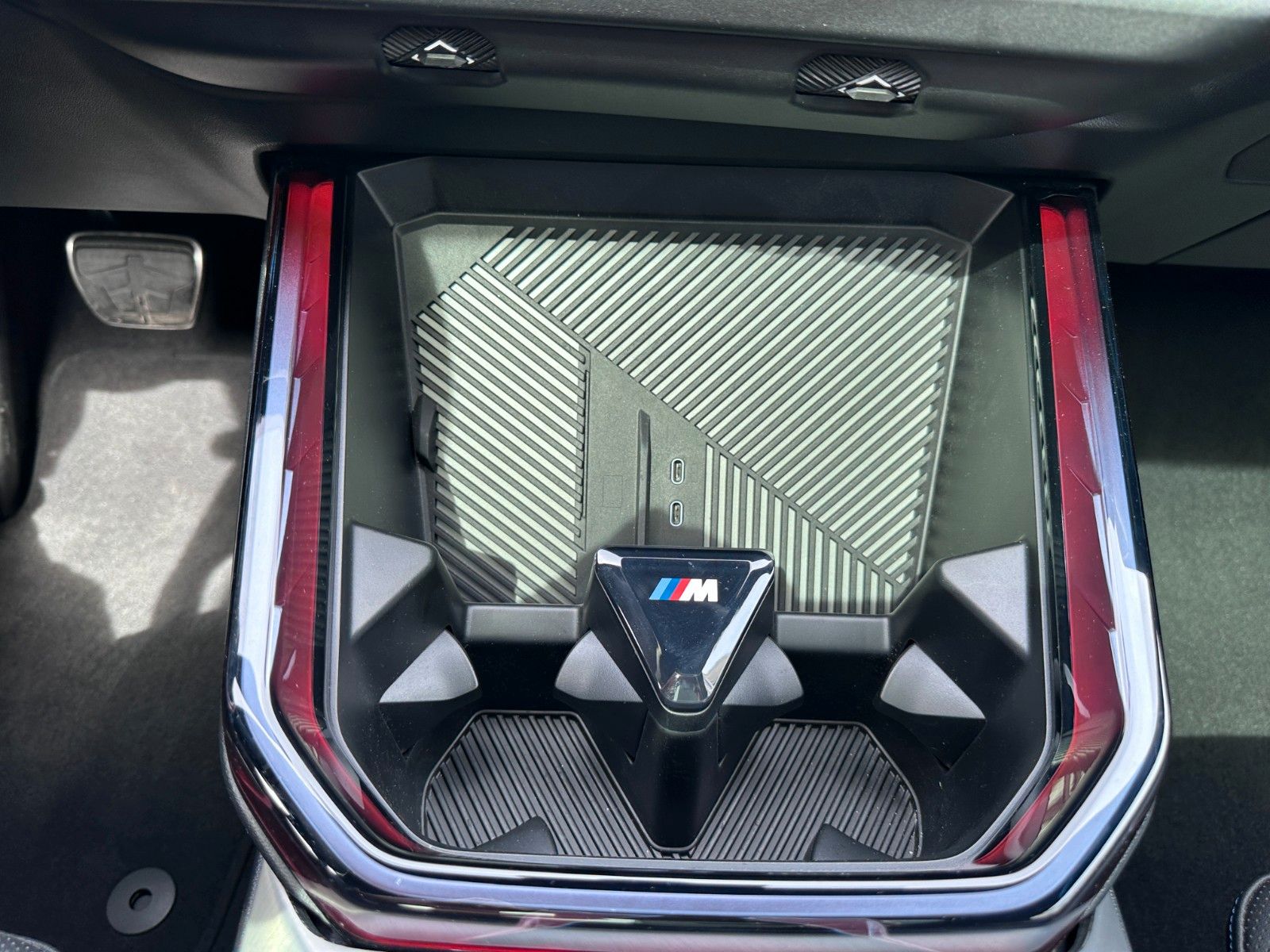 Fahrzeugabbildung BMW X3 40d xDrive M Sport ACC,HUD,PANO,HARMAN,AHK..