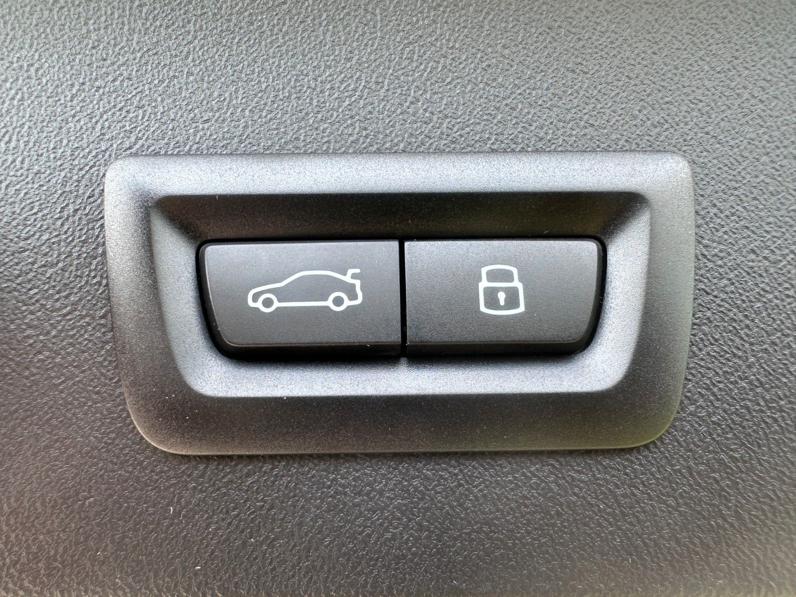 Fahrzeugabbildung BMW X3 40d xDrive M Sport ACC,HUD,PANO,HARMAN,AHK..