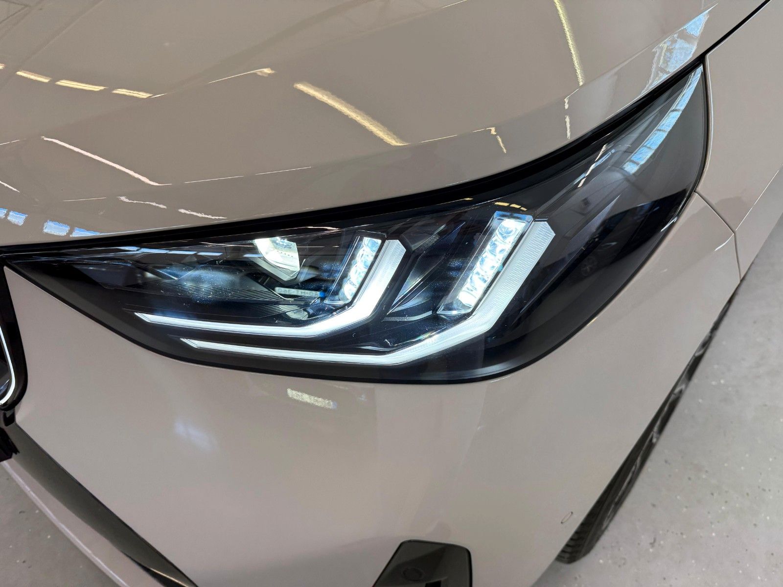 Fahrzeugabbildung BMW X3 40 d xDrive M Sport ACC,HUD,PANO,HARMAN,AHK..