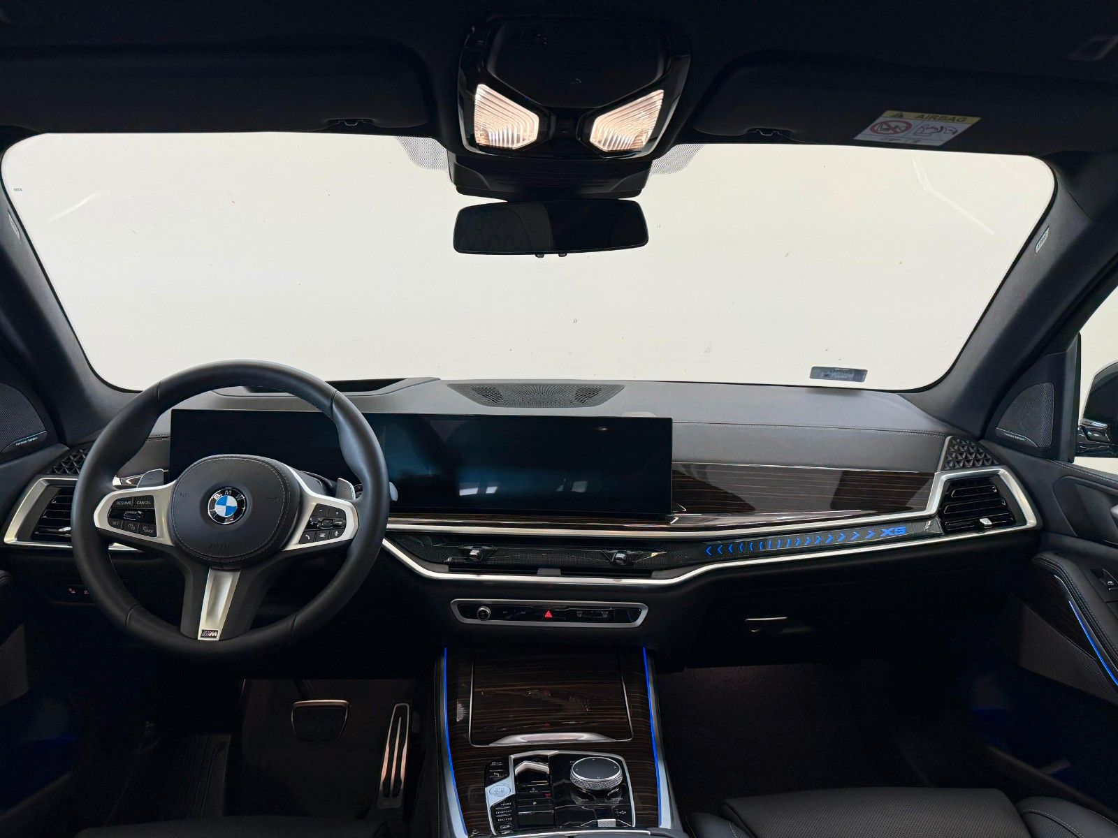 Fahrzeugabbildung BMW X5 30 d xDrive M Sport ACC,HUD,PANO,HARMAN,LUFT