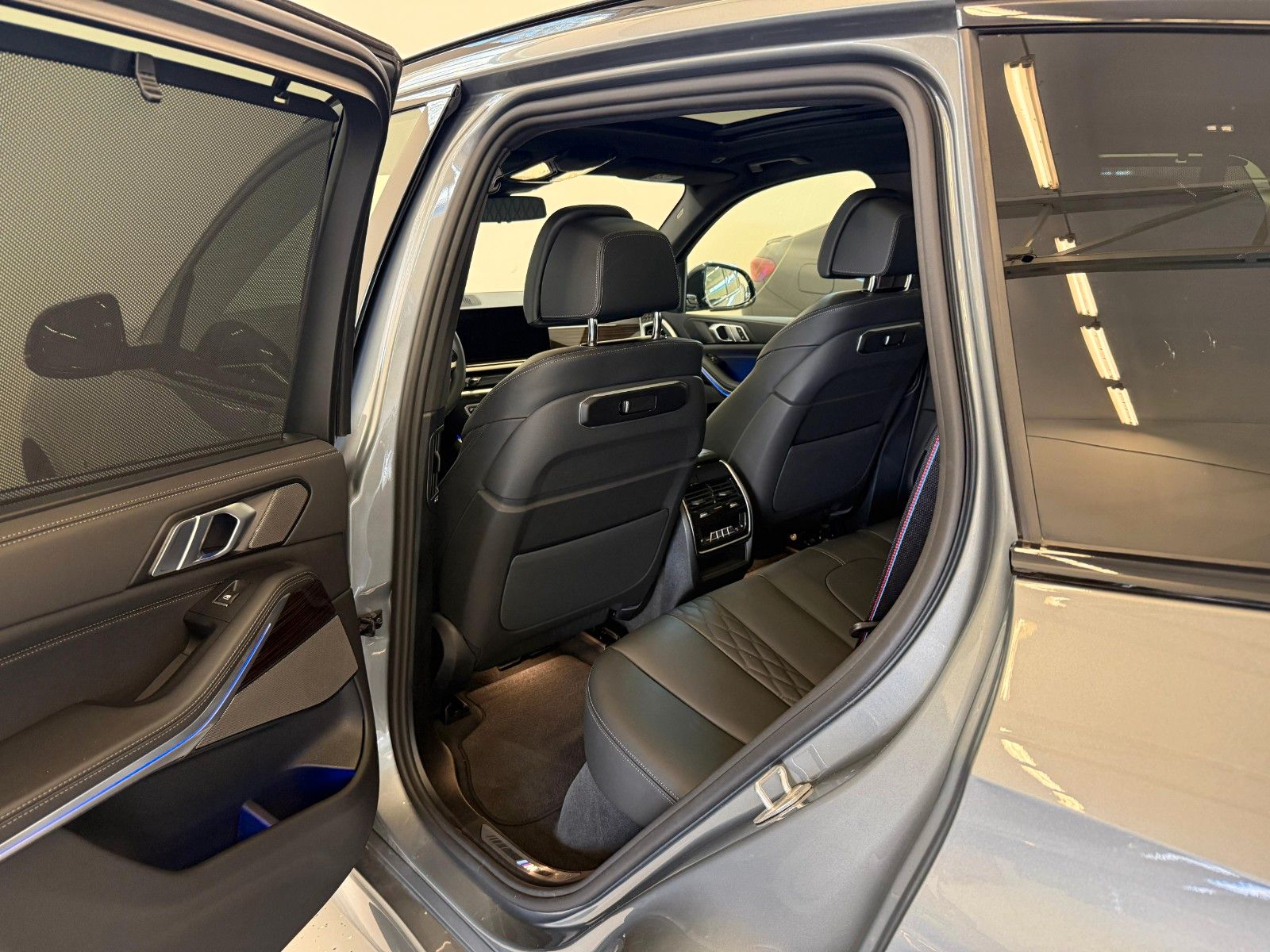 Fahrzeugabbildung BMW X5 30 d xDrive M Sport ACC,HUD,PANO,HARMAN,LUFT