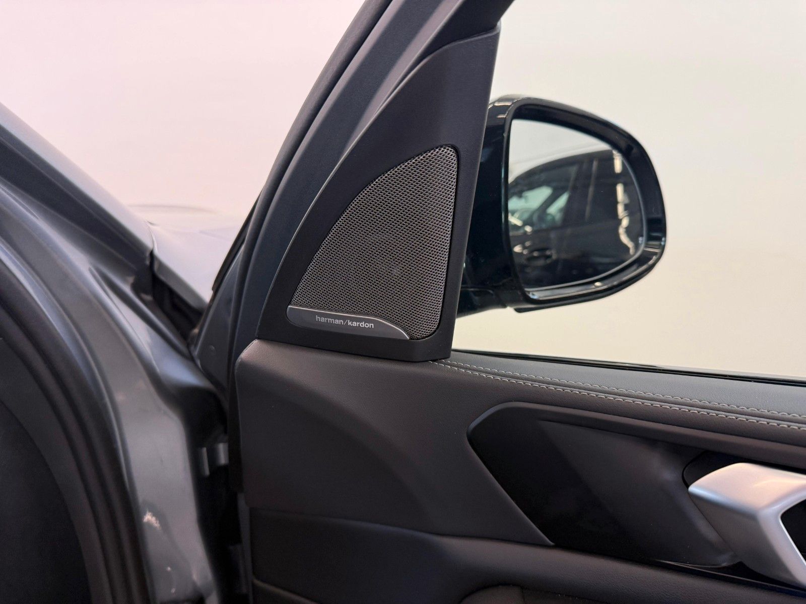 Fahrzeugabbildung BMW X5 40 d xDrive M Sport ACC,HUD,PANO,HARMAN,LUFT.