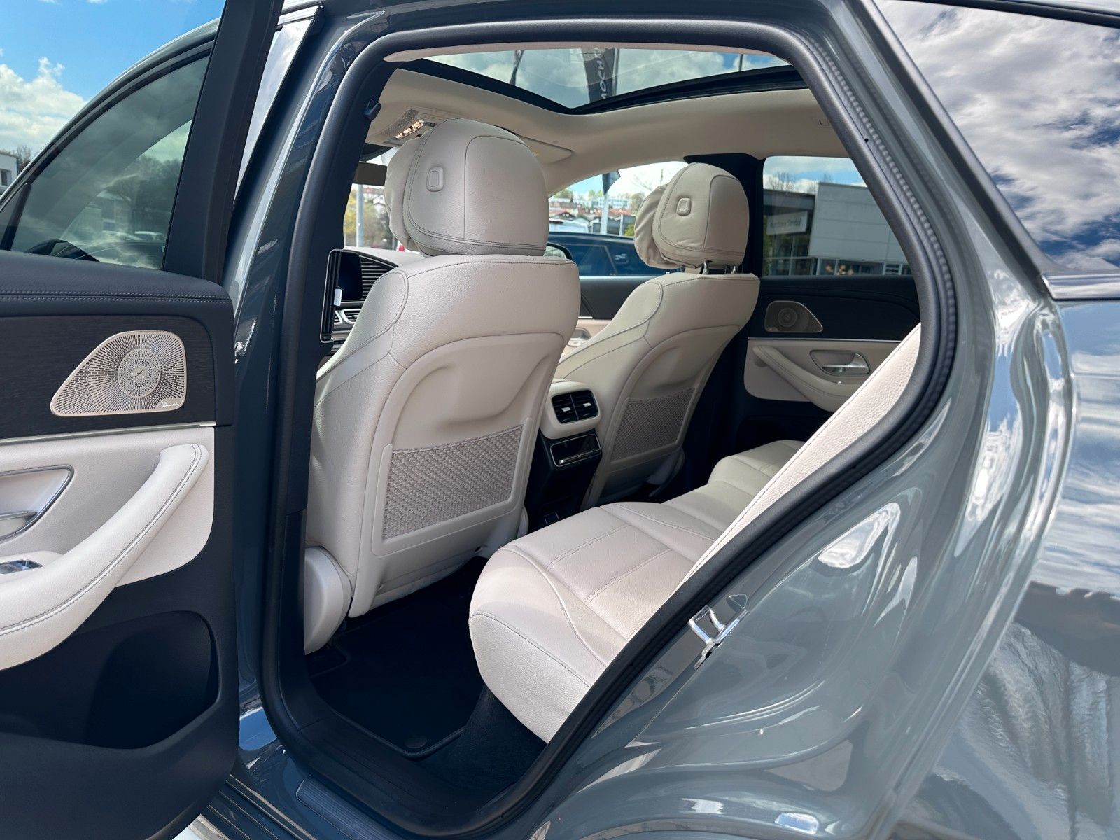 Fahrzeugabbildung Mercedes-Benz GLE 450 d 4M Coupe AMG DISTR,HUD,PANO,BURM,LUFT