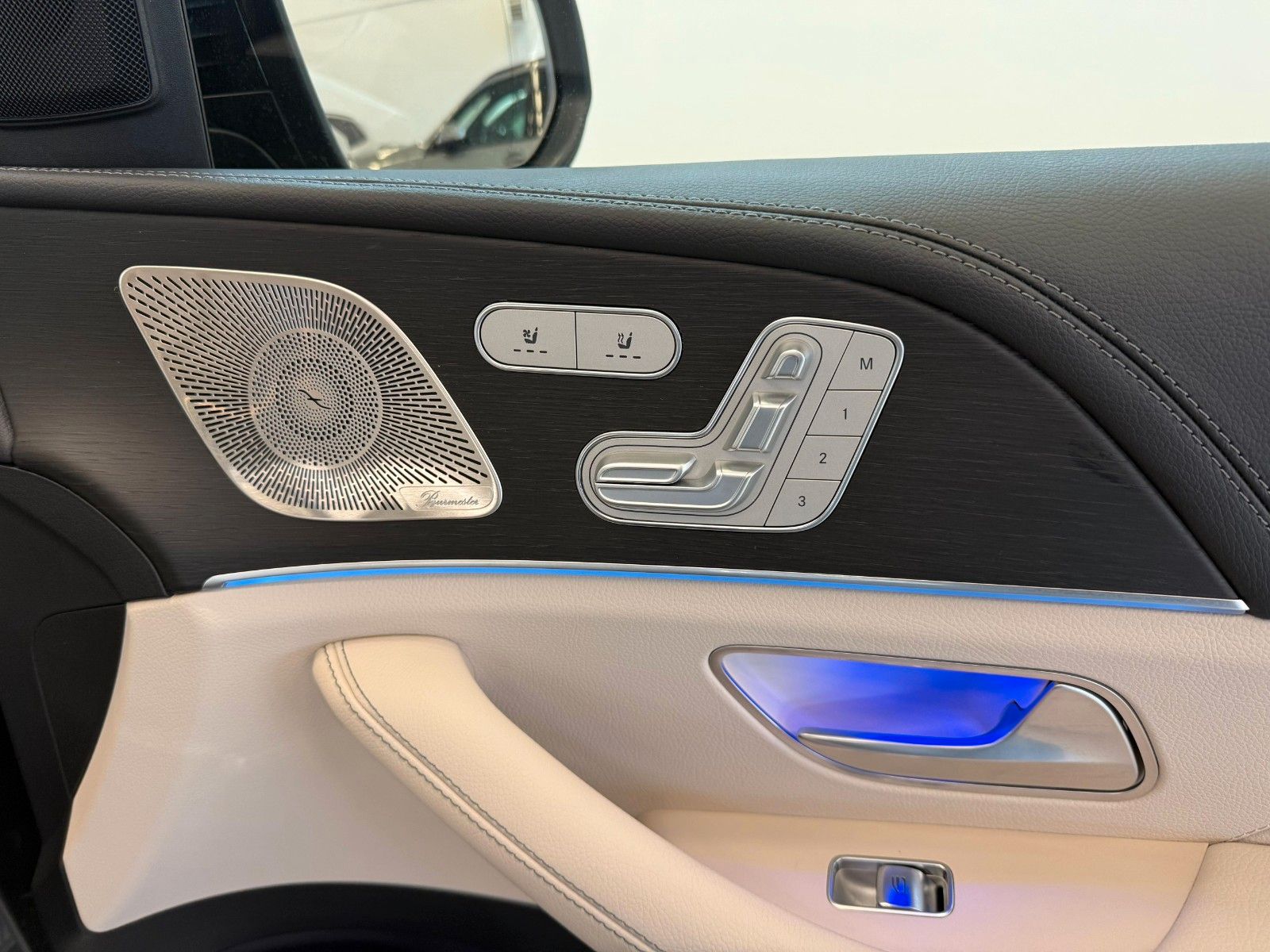 Fahrzeugabbildung Mercedes-Benz GLE 450 d 4M Coupe AMG DISTR,HUD,PANO,BURM,LUFT