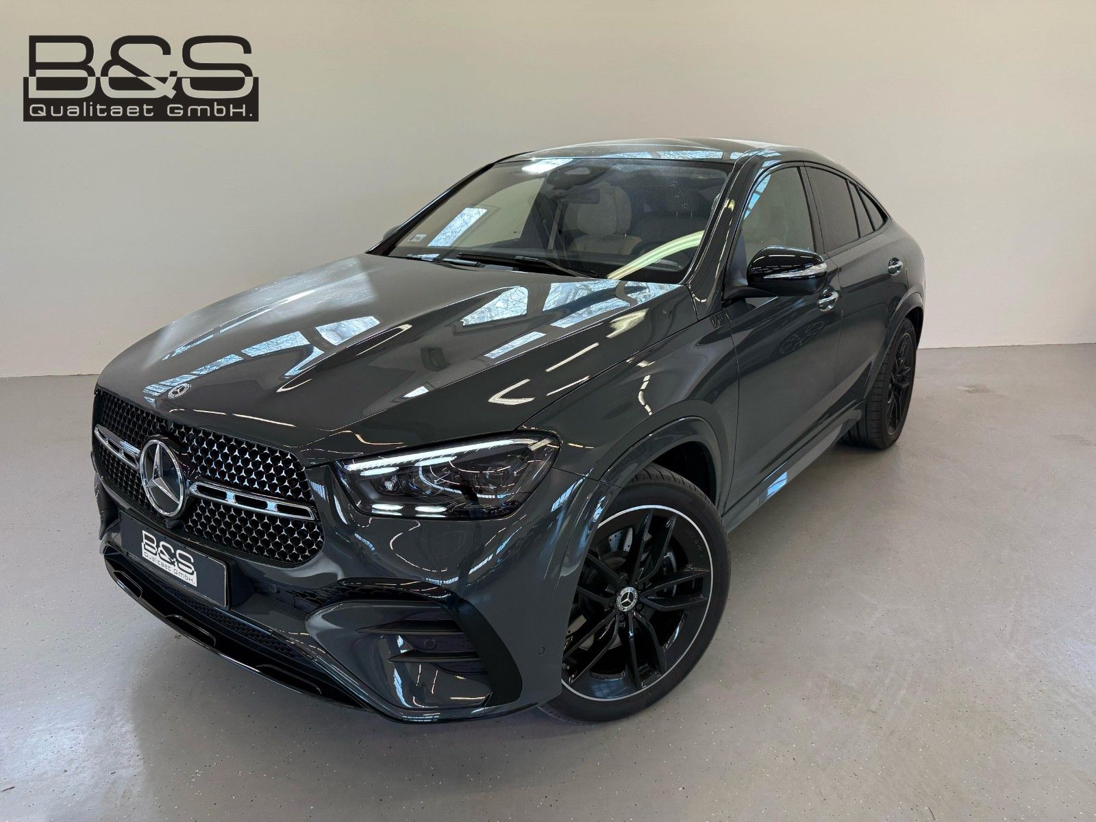 Fahrzeugabbildung Mercedes-Benz GLE 450 d 4M Coupe AMG DISTR,HUD,PANO,BURM,LUFT