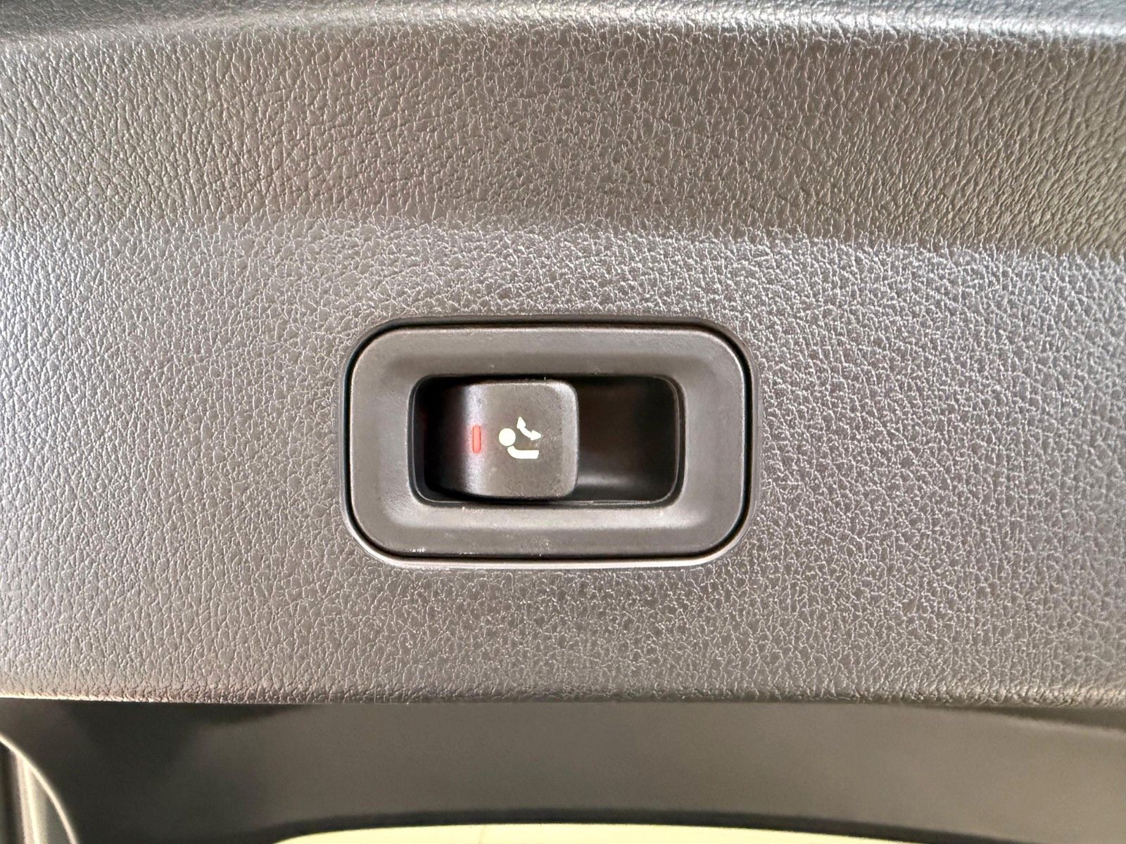 Fahrzeugabbildung Mercedes-Benz GLE 450 d 4M Coupe AMG DISTR,HUD,PANO,BURM,LUFT