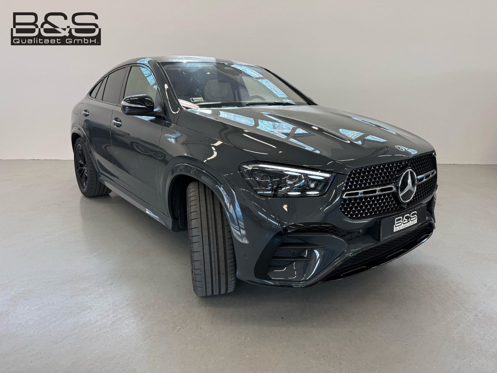 Fahrzeugabbildung Mercedes-Benz GLE 450 d 4M Coupe AMG DISTR,HUD,PANO,BURM,LUFT