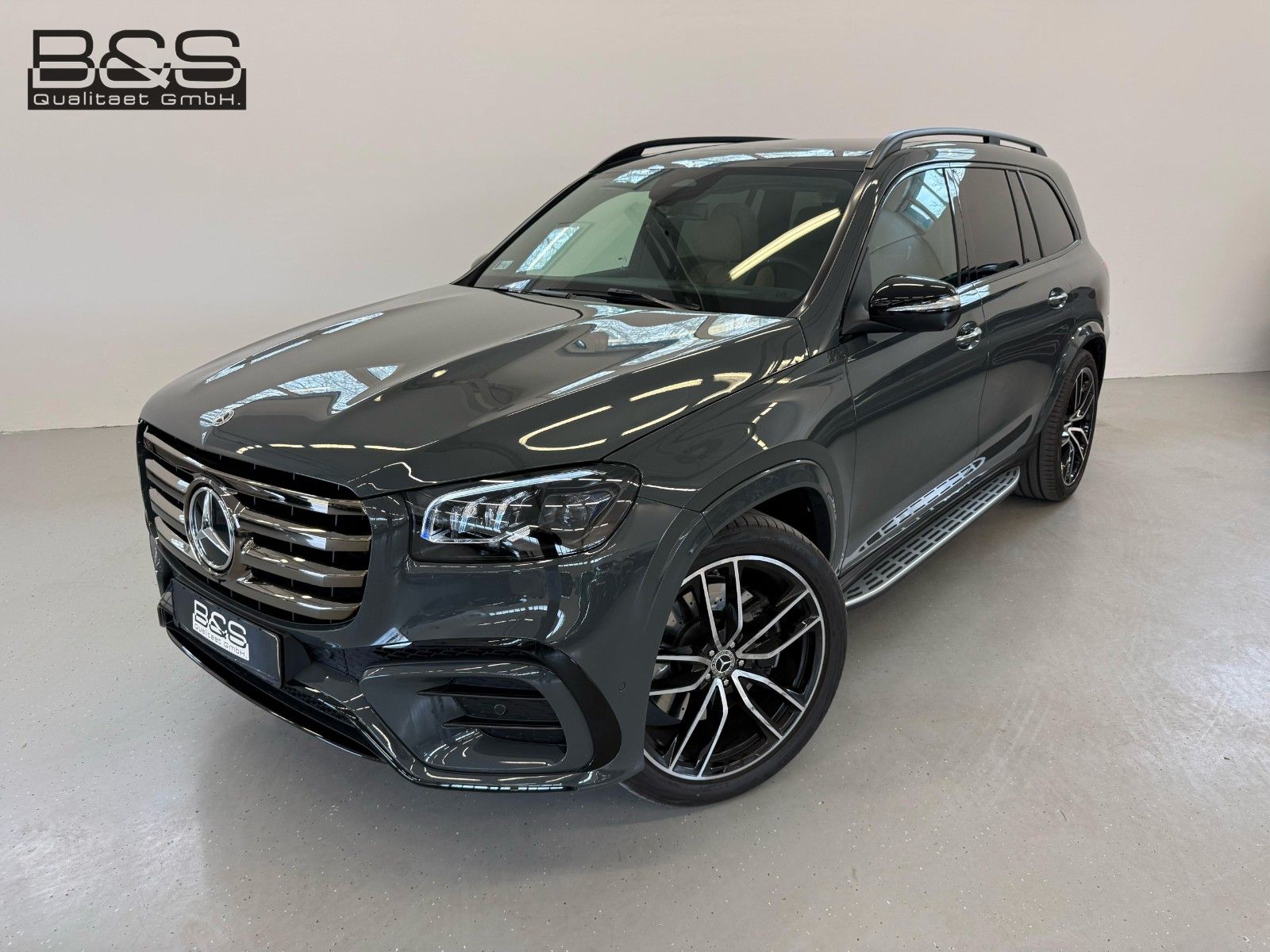 Fahrzeugabbildung Mercedes-Benz GLS 450 d 4Matic AMG DISTR,HUD,BURM,PANO,LUFT