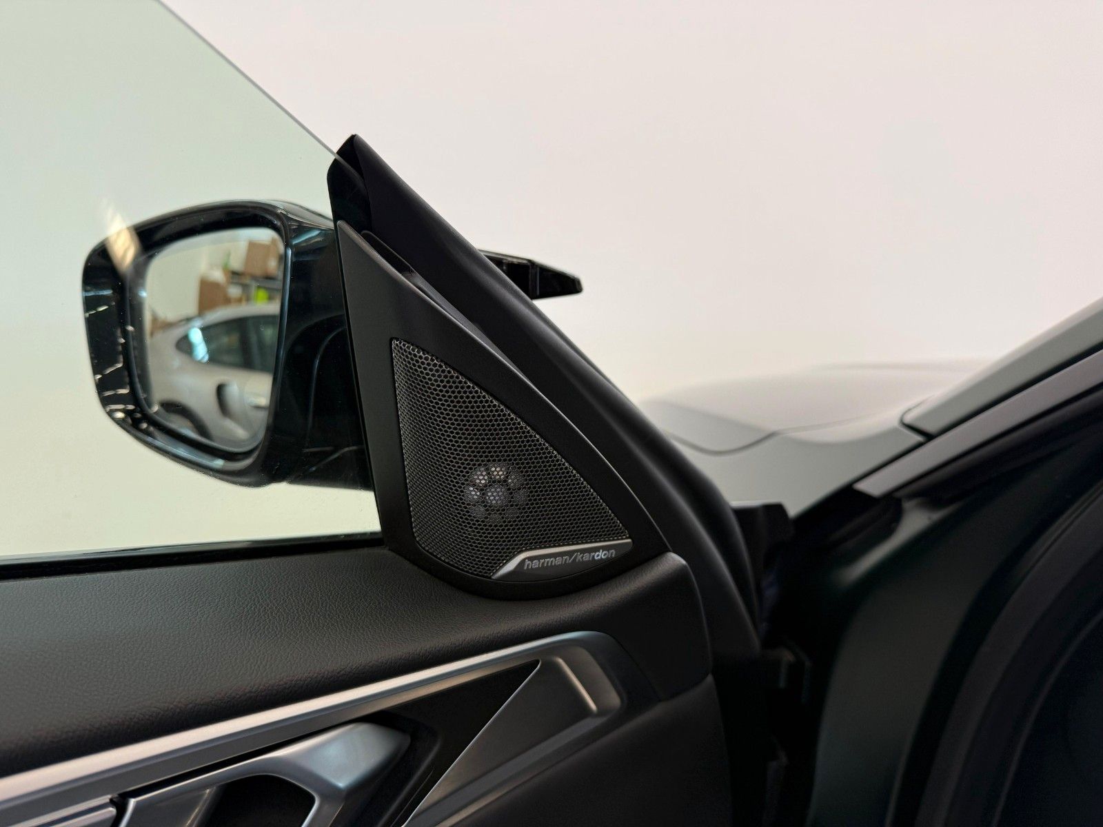 Fahrzeugabbildung BMW M4 Cp M xDrive Individual,Race Track,KERAMIK