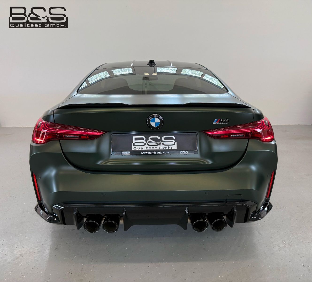 Fahrzeugabbildung BMW M4 Cp M xDrive Individual,Race Track,KERAMIK
