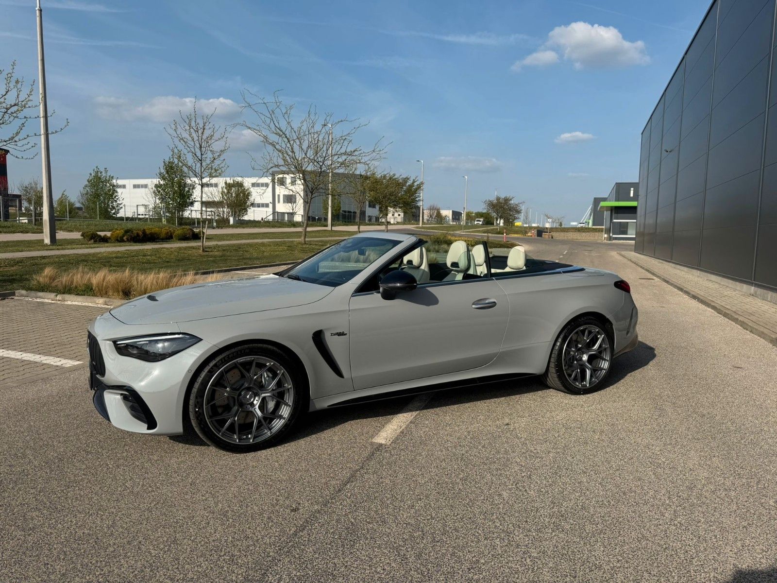 Fahrzeugabbildung Mercedes-Benz CLE 53 AMG 4Matic Limited Edition DISTR,HUD,BURM