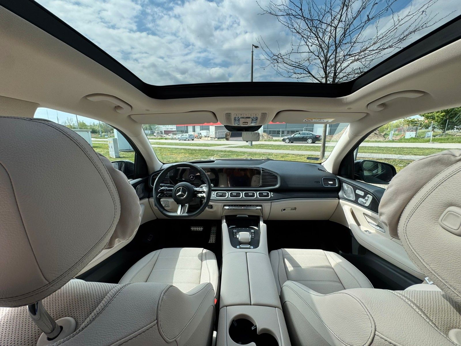 Fahrzeugabbildung Mercedes-Benz GLS 450 d 4Matic DISTR,HUD,PANO,BURM,LUFT,AHK