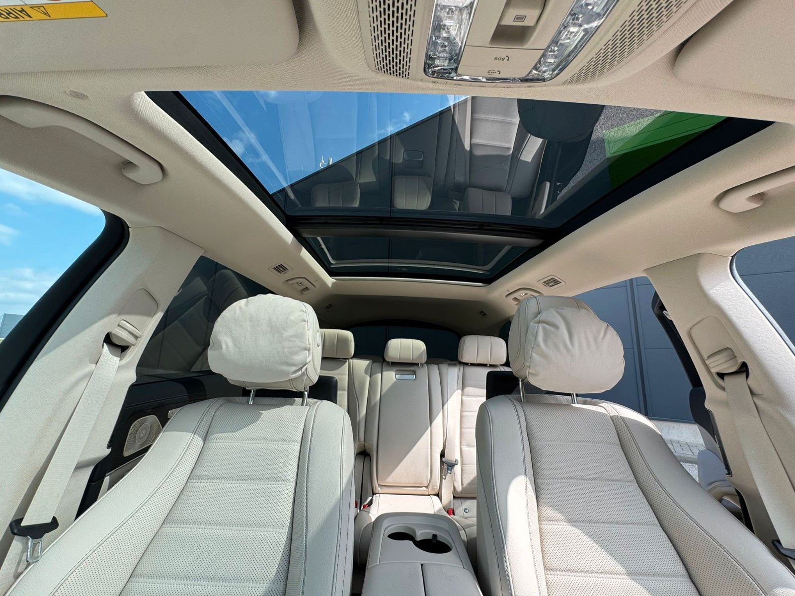 Fahrzeugabbildung Mercedes-Benz GLS 450 d 4Matic DISTR,HUD,PANO,BURM,LUFT,AHK