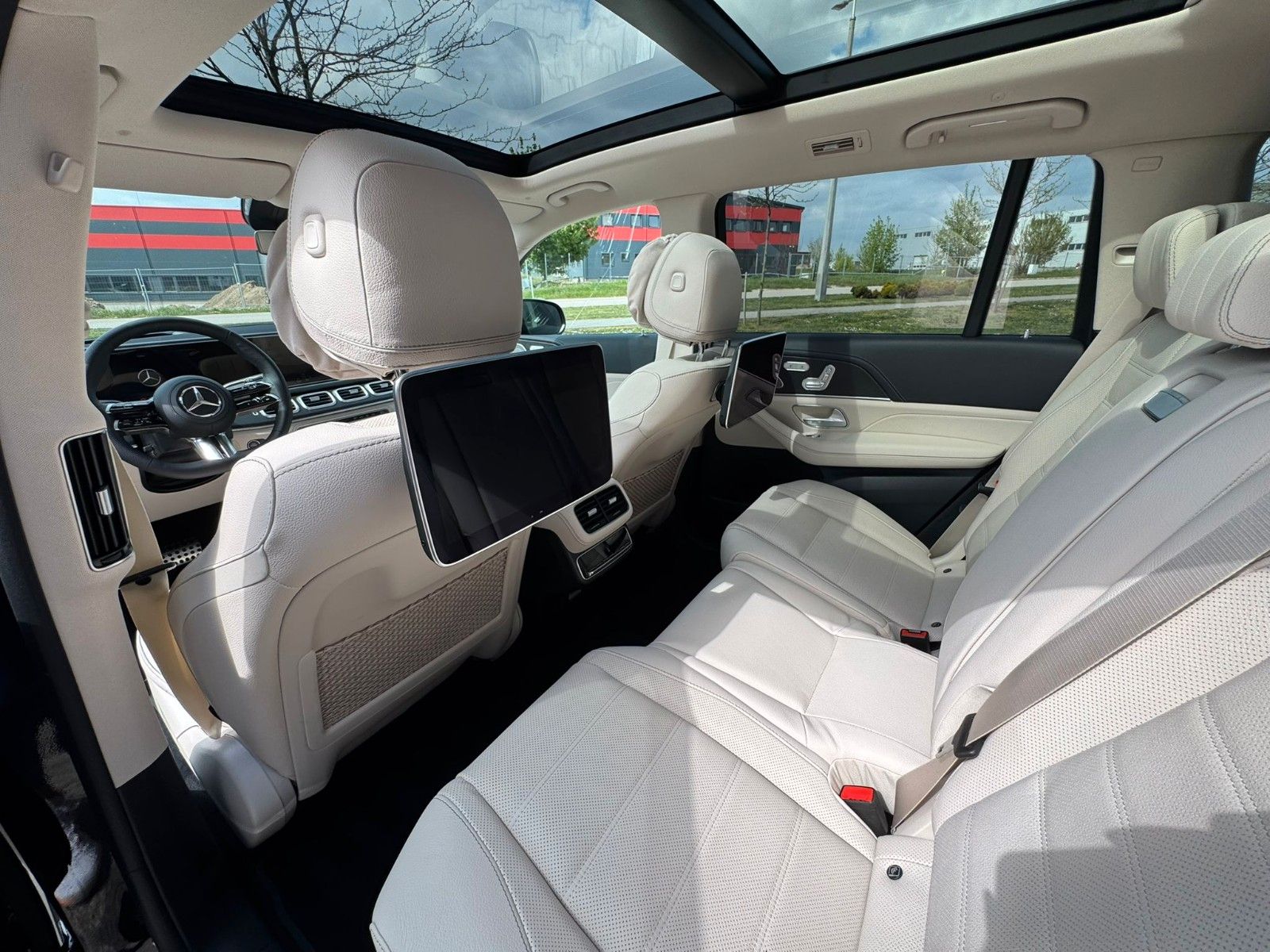 Fahrzeugabbildung Mercedes-Benz GLS 450 d 4Matic DISTR,HUD,PANO,BURM,LUFT,AHK